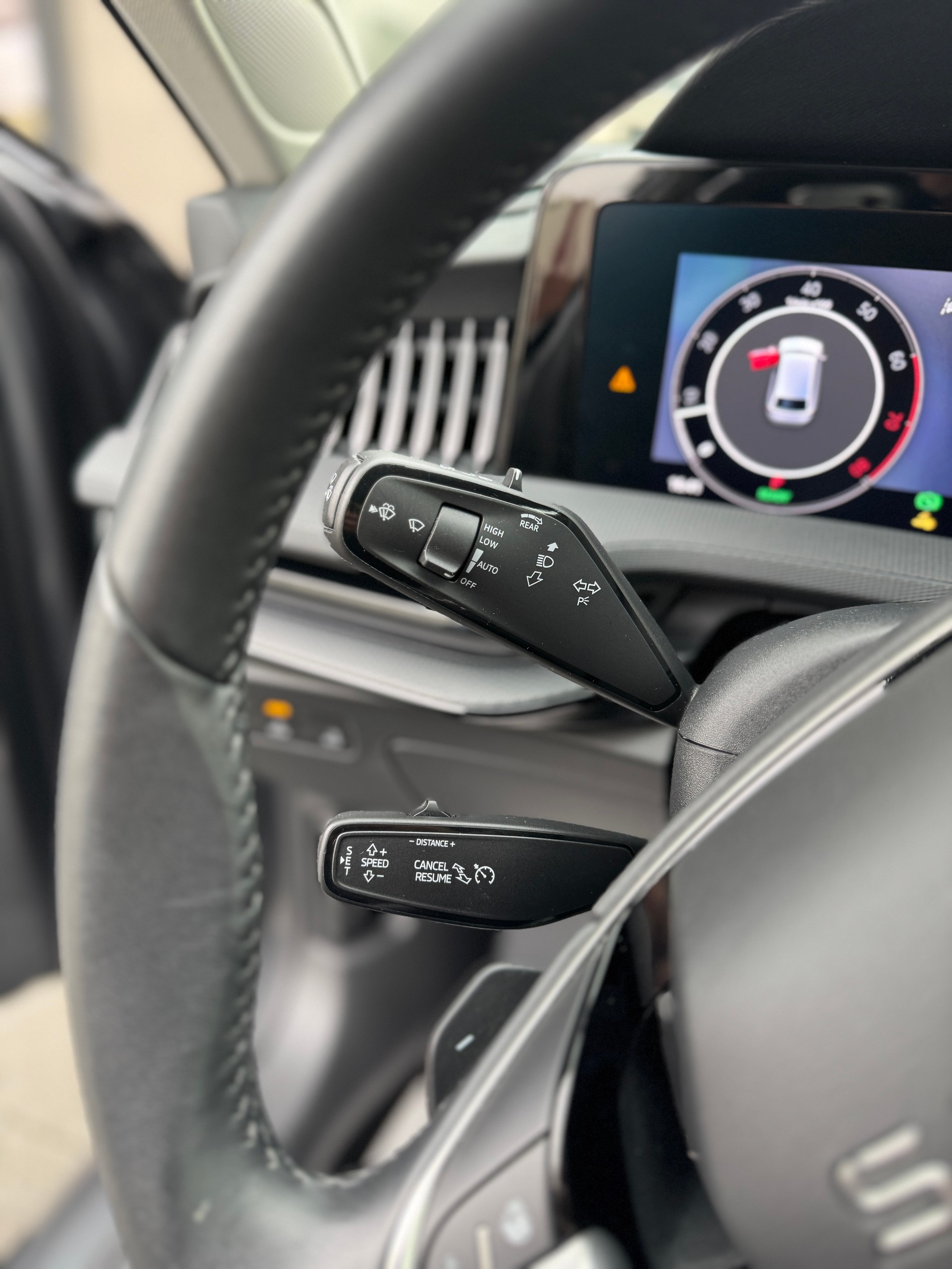 SKODA Superb Combi 1.5 TSI PHEV Selection DSG-image-15