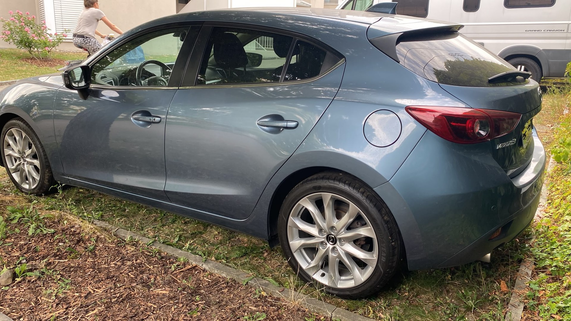 MAZDA 3 2.2 16V CD Ambition Plus Activematic-image-2