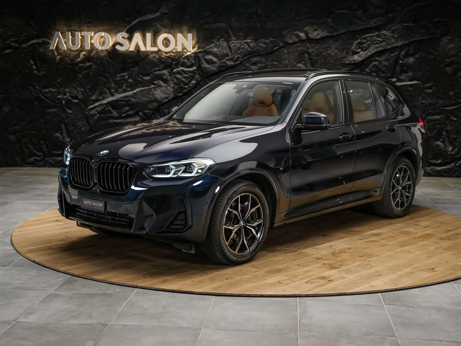 BMW X3 xDrive 20i M Sport *Panorama*Sitzheizung*Leder Vernasca*-image-0