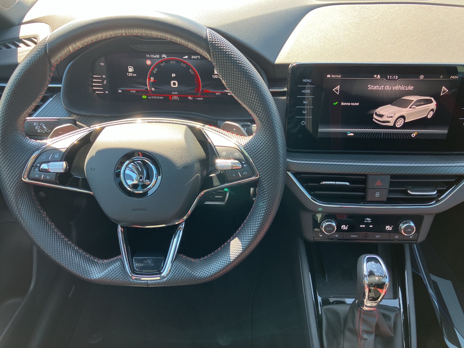 SKODA Kamiq 1.0 TSI Monte Carlo DSG-image-8