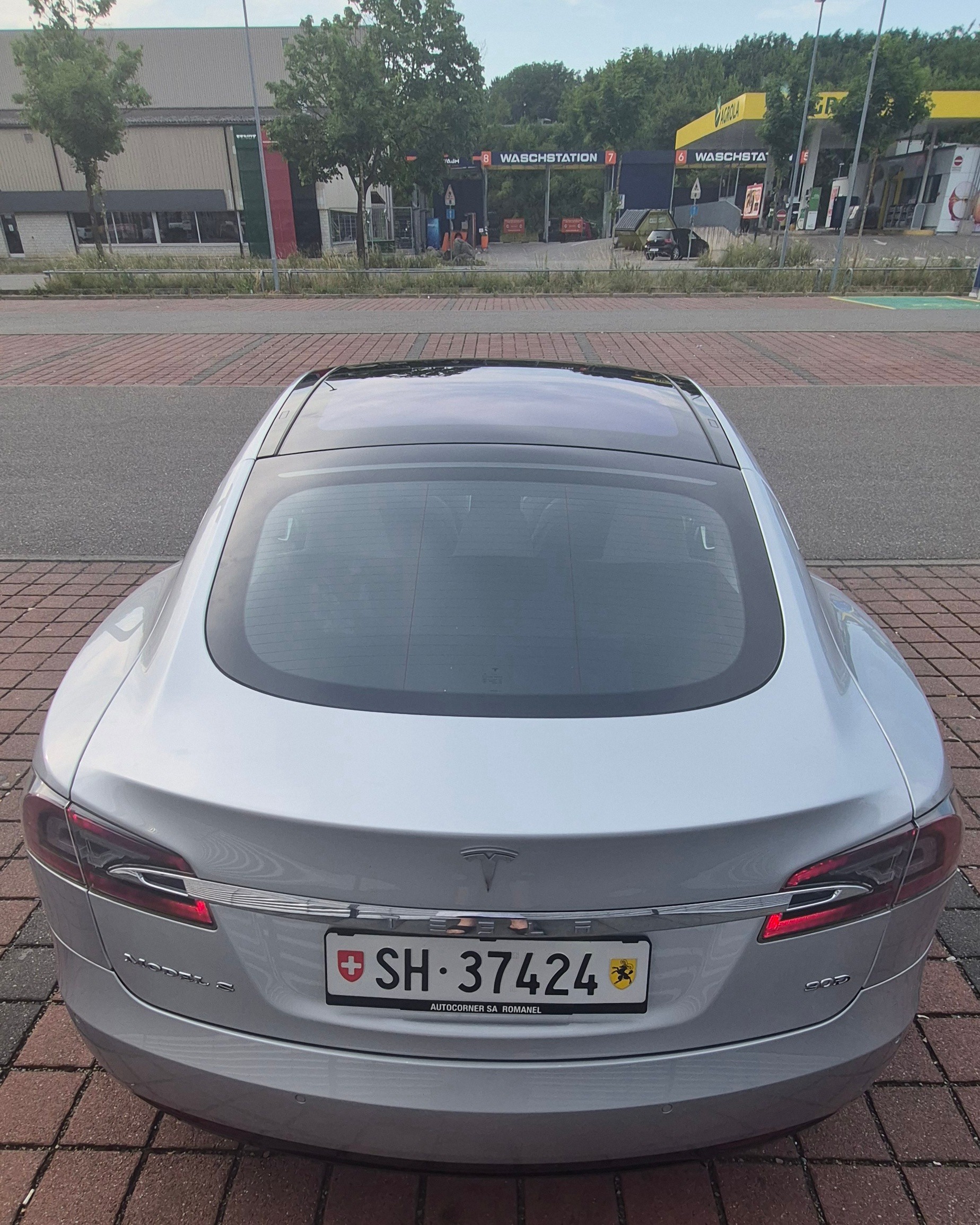 TESLA 90 D-image-3