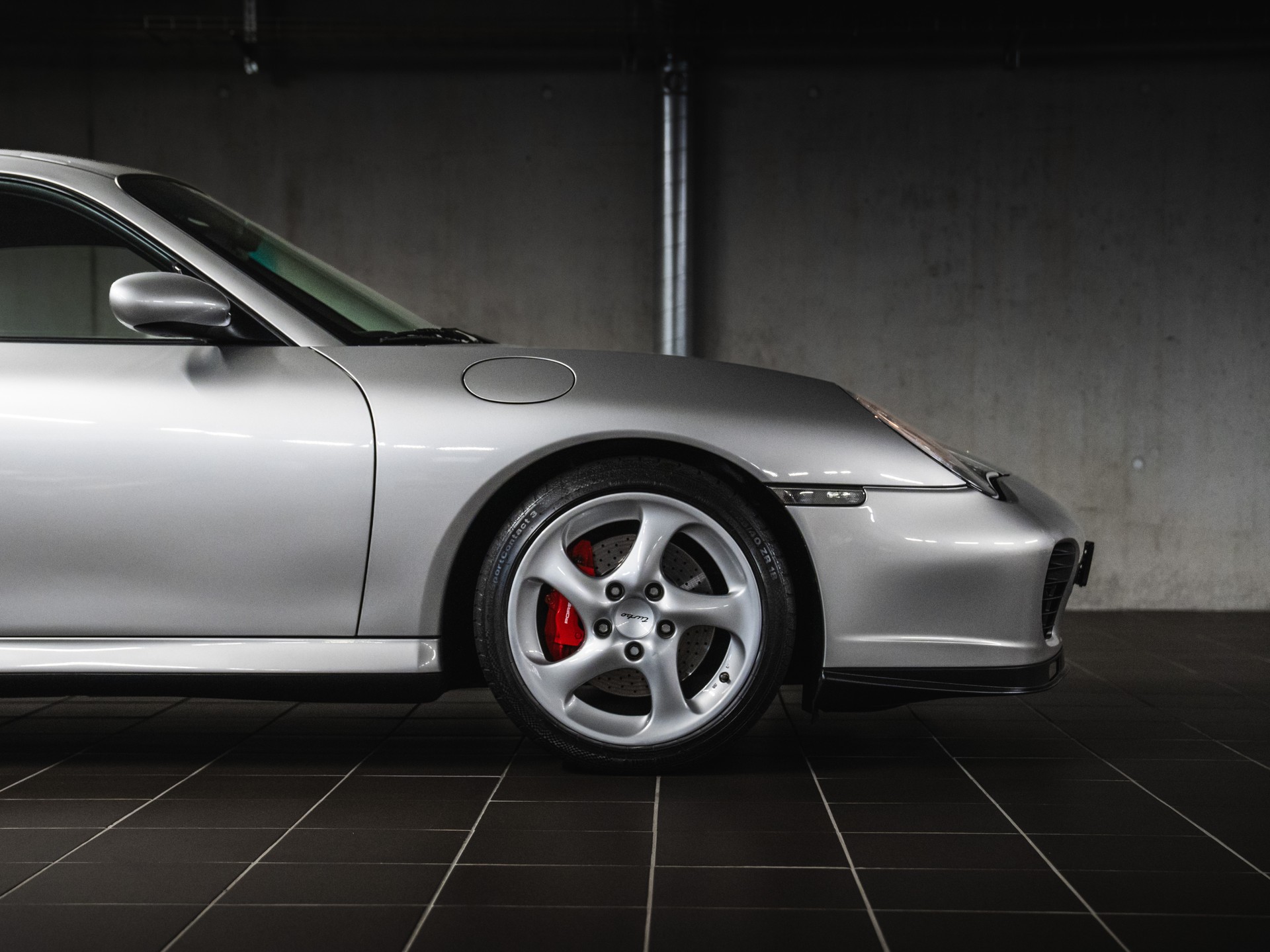 PORSCHE 911 Turbo-image-3