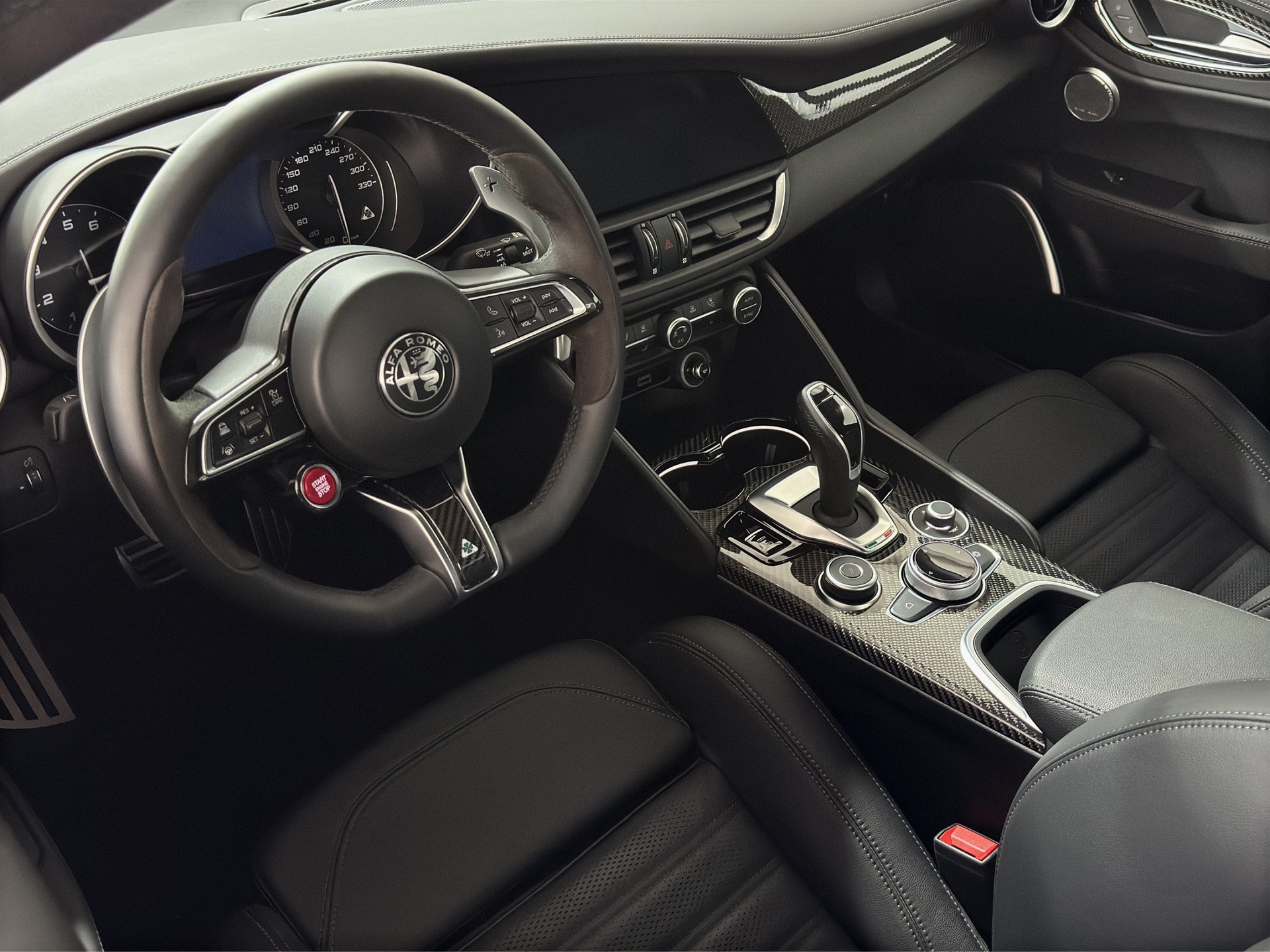 ALFA ROMEO Giulia 2.9 V6 Quadrifoglio "Pack ADAS Plus"-image-14