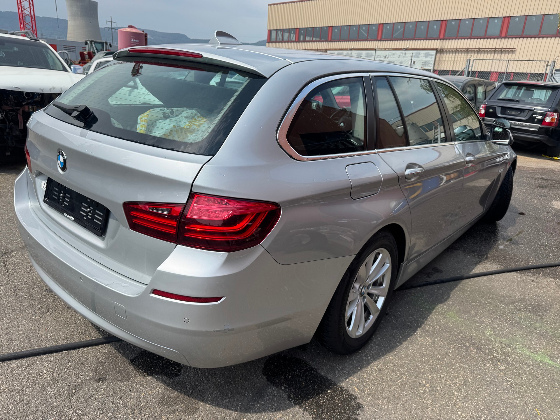 BMW 525d Touring xDrive Steptronic-image-3