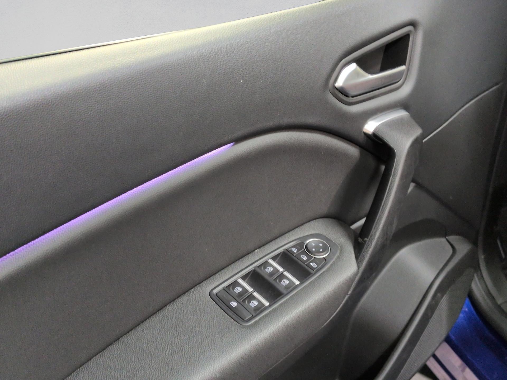 RENAULT Captur 1.6 E-Tech 145 Intens DHT-image-19