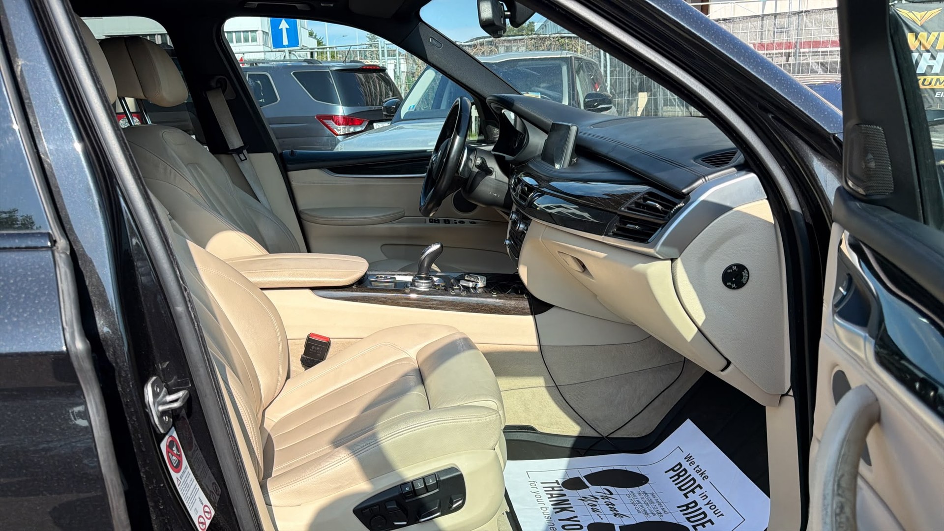 BMW X5 xDrive 50i Steptronic M-Sport Paket-image-12