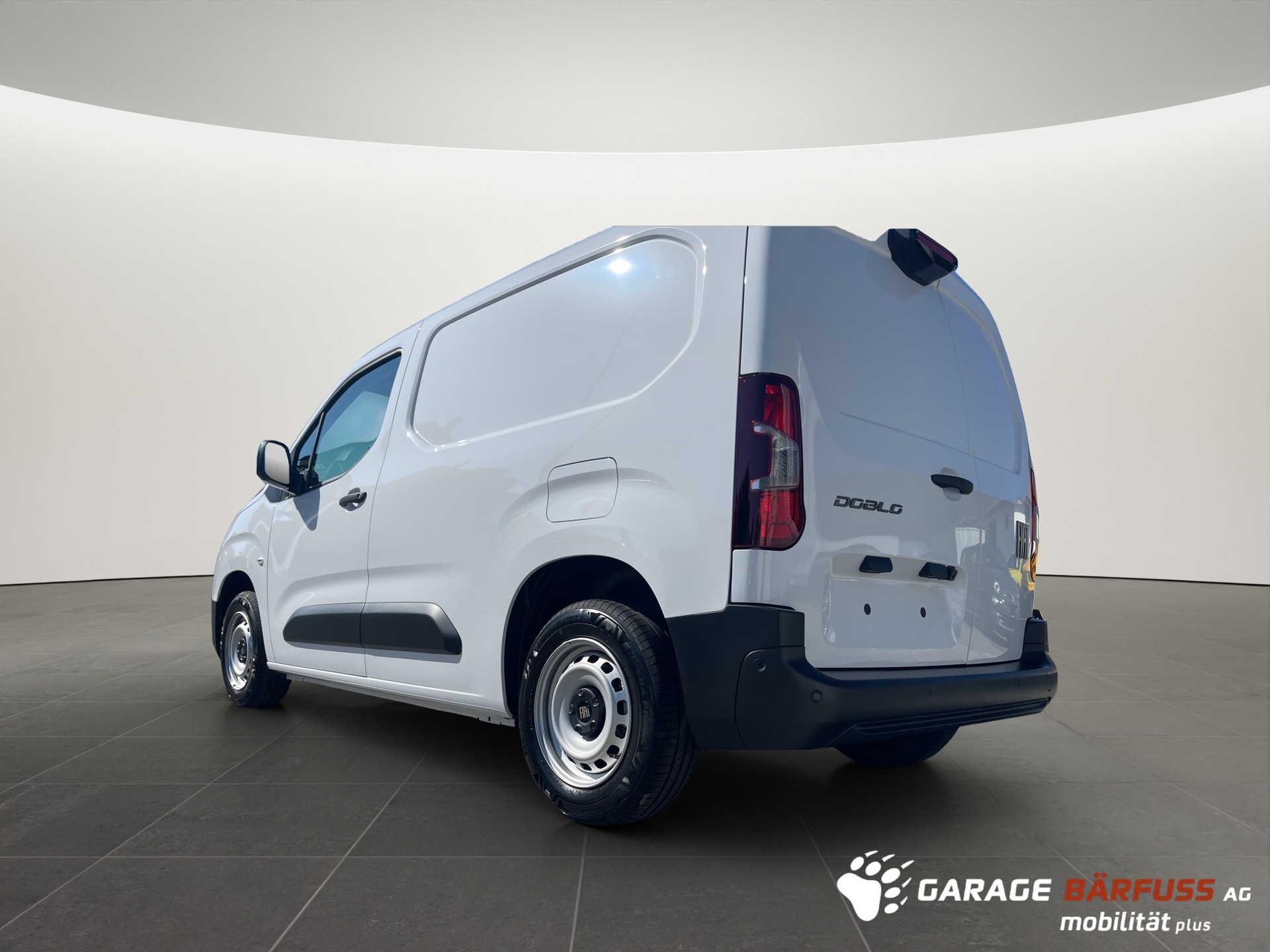 FIAT Doblo Kaw. L1 1.2 PureTech Easy Pro-image-2