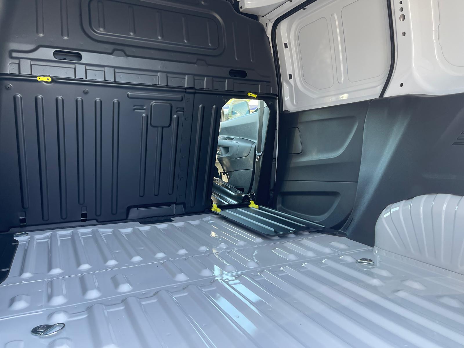 FIAT Doblo Kaw. L1 1.2 PureTech Easy Pro-image-17