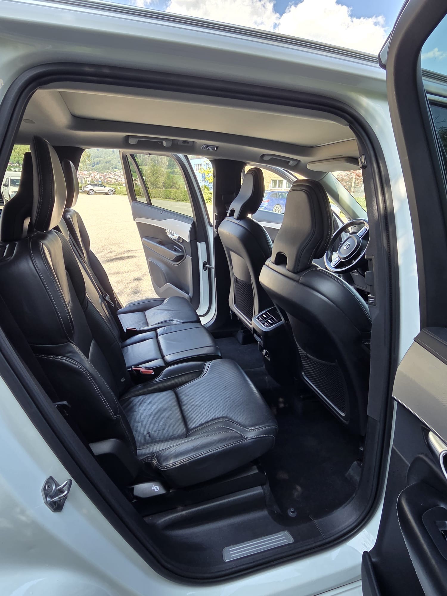 VOLVO 2.0 T6 Inscription 7P. AWD-image-3