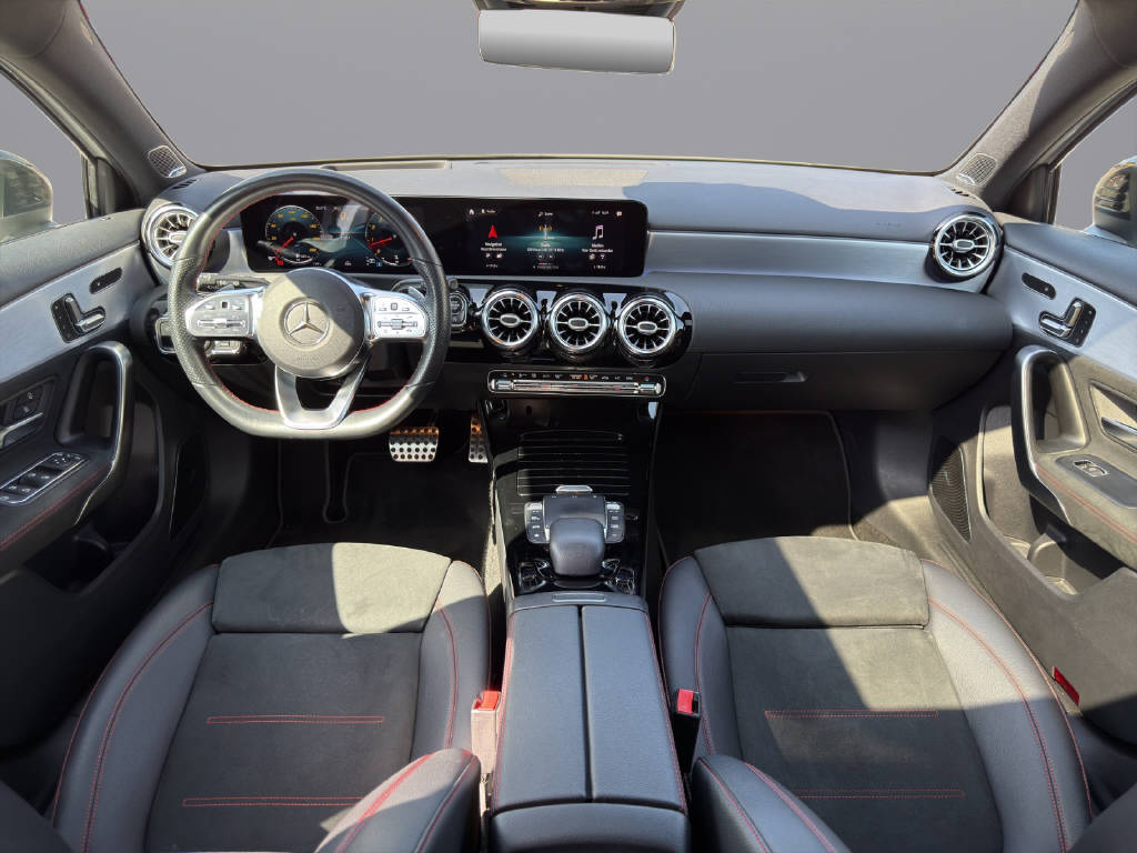 MERCEDES-BENZ A 250 4MATIC Kompaktlimousine-image-8