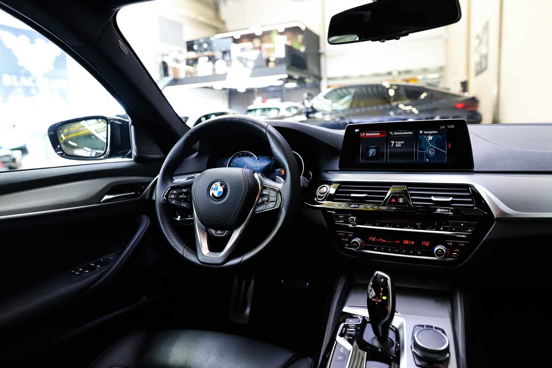 BMW 540d xDrive Steptronic M Sport-image-17