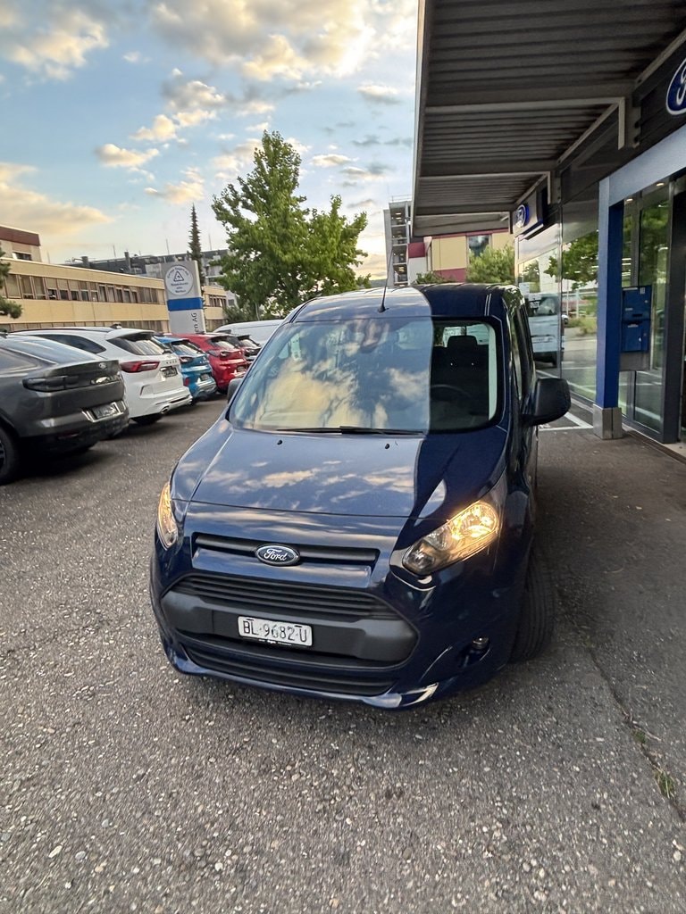 FORD TOURNEO Connect 1.0 EcoB 100 Trend-image-13