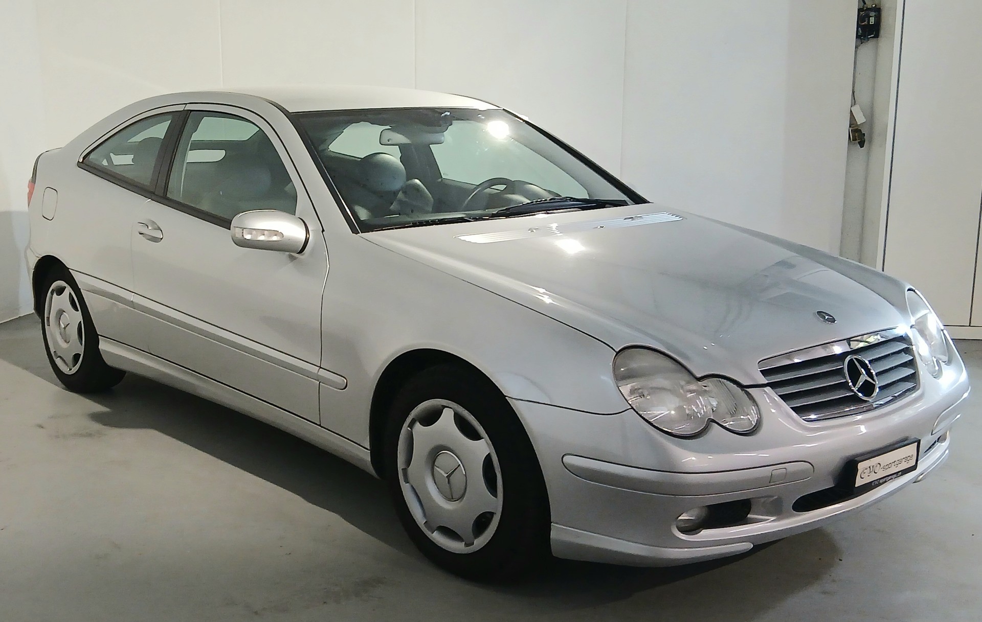 MERCEDES-BENZ C 230 Kompressor-image-1