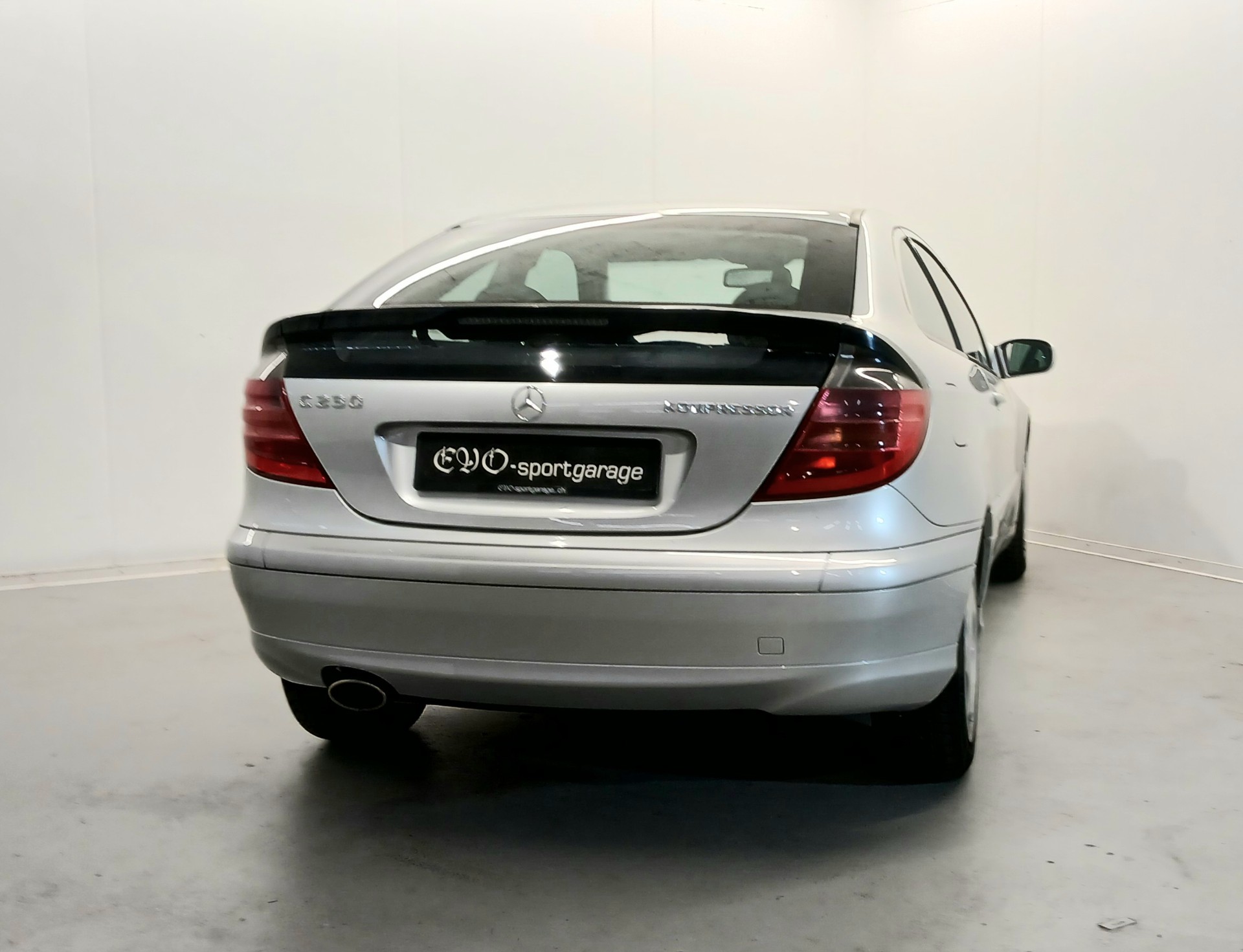 MERCEDES-BENZ C 230 Kompressor-image-10