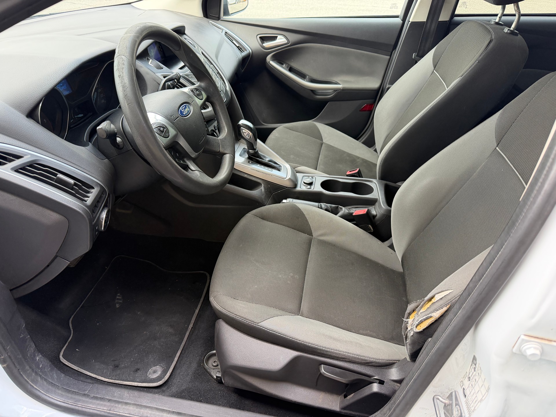 FORD Focus 2.0 TDCi Trend PowerShift-image-8