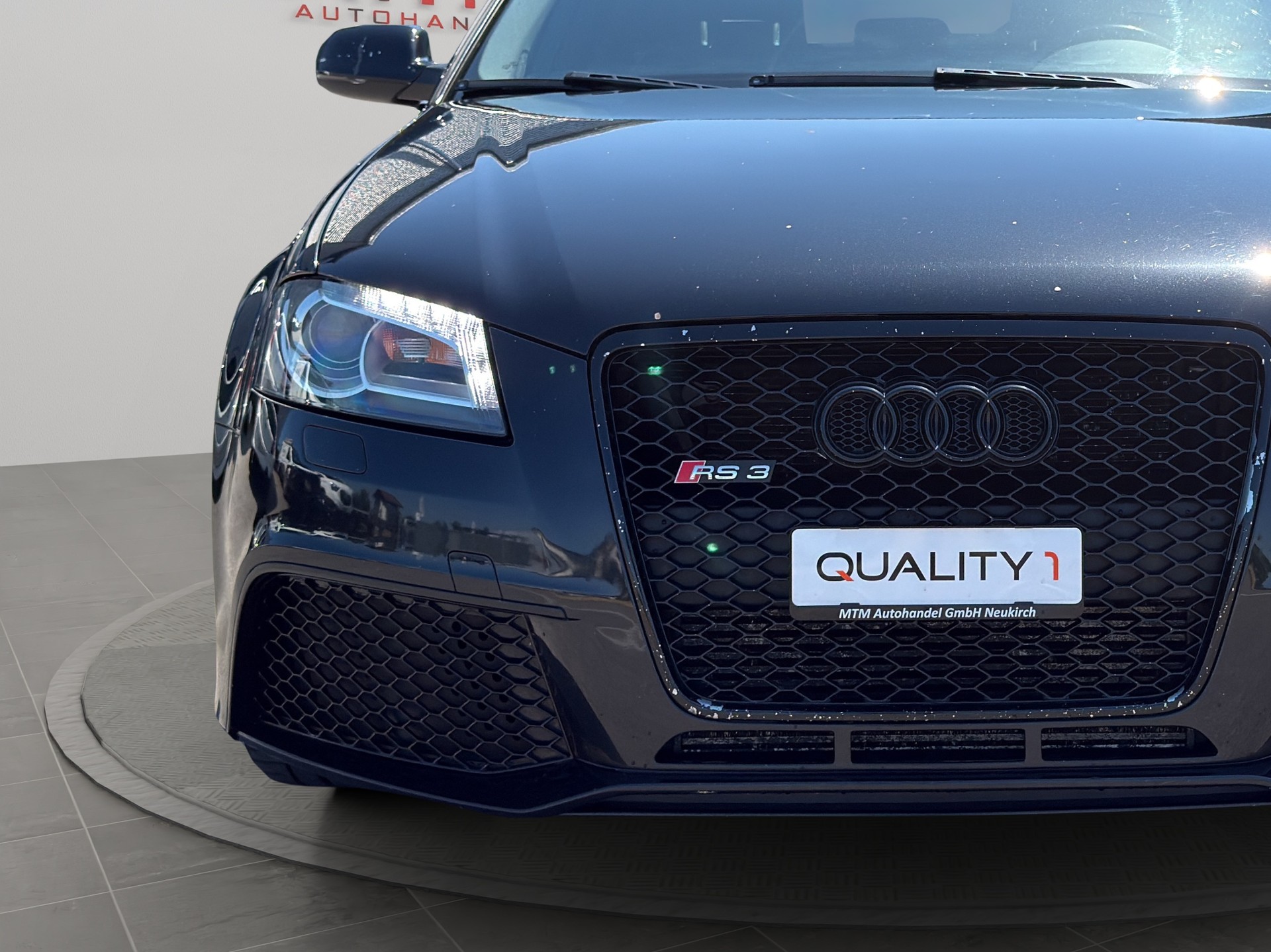 AUDI RS3 Sportback 2.5 TFSI quattro S-tronic-image-3