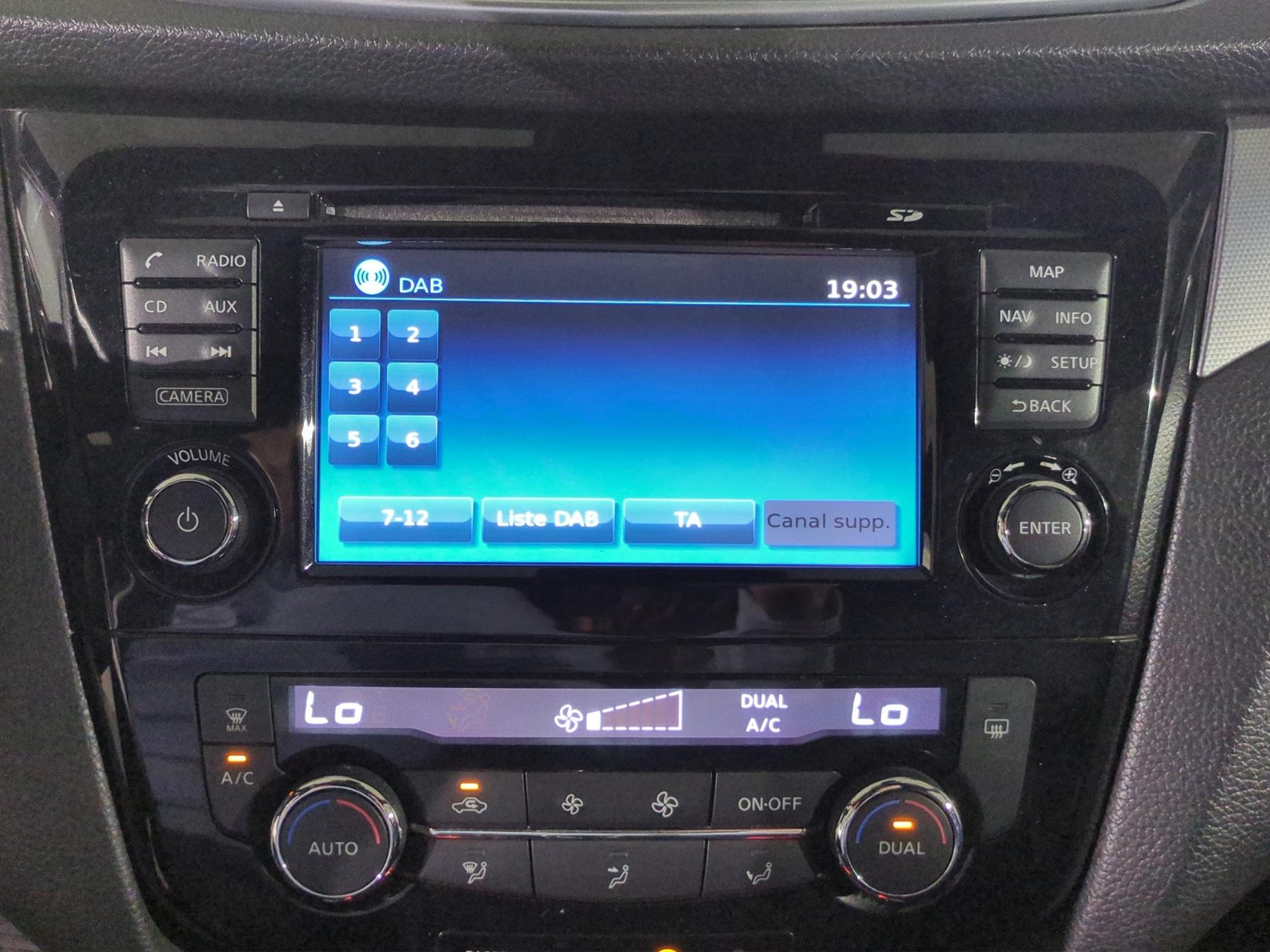 NISSAN Qashqai 1.6 DIG-T tekna +-image-12