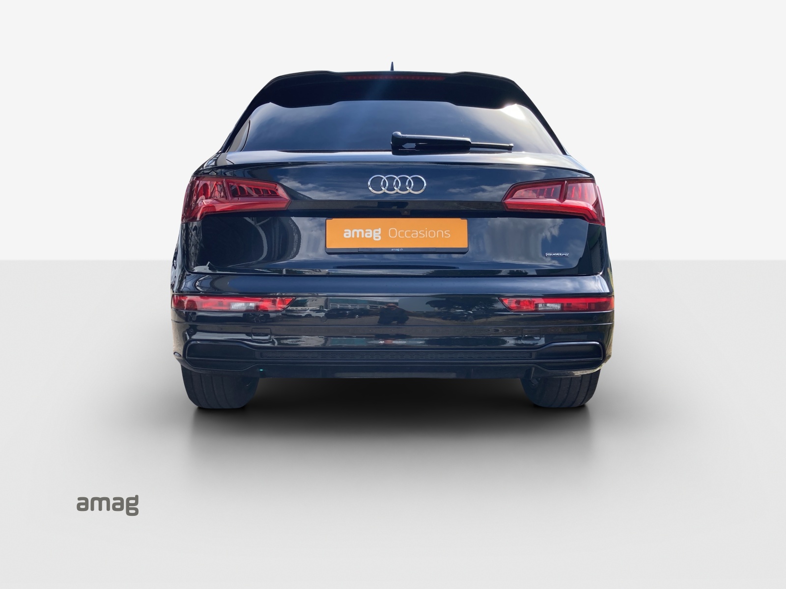 AUDI Q5 45 TFSI quattro S-tronic-image-3