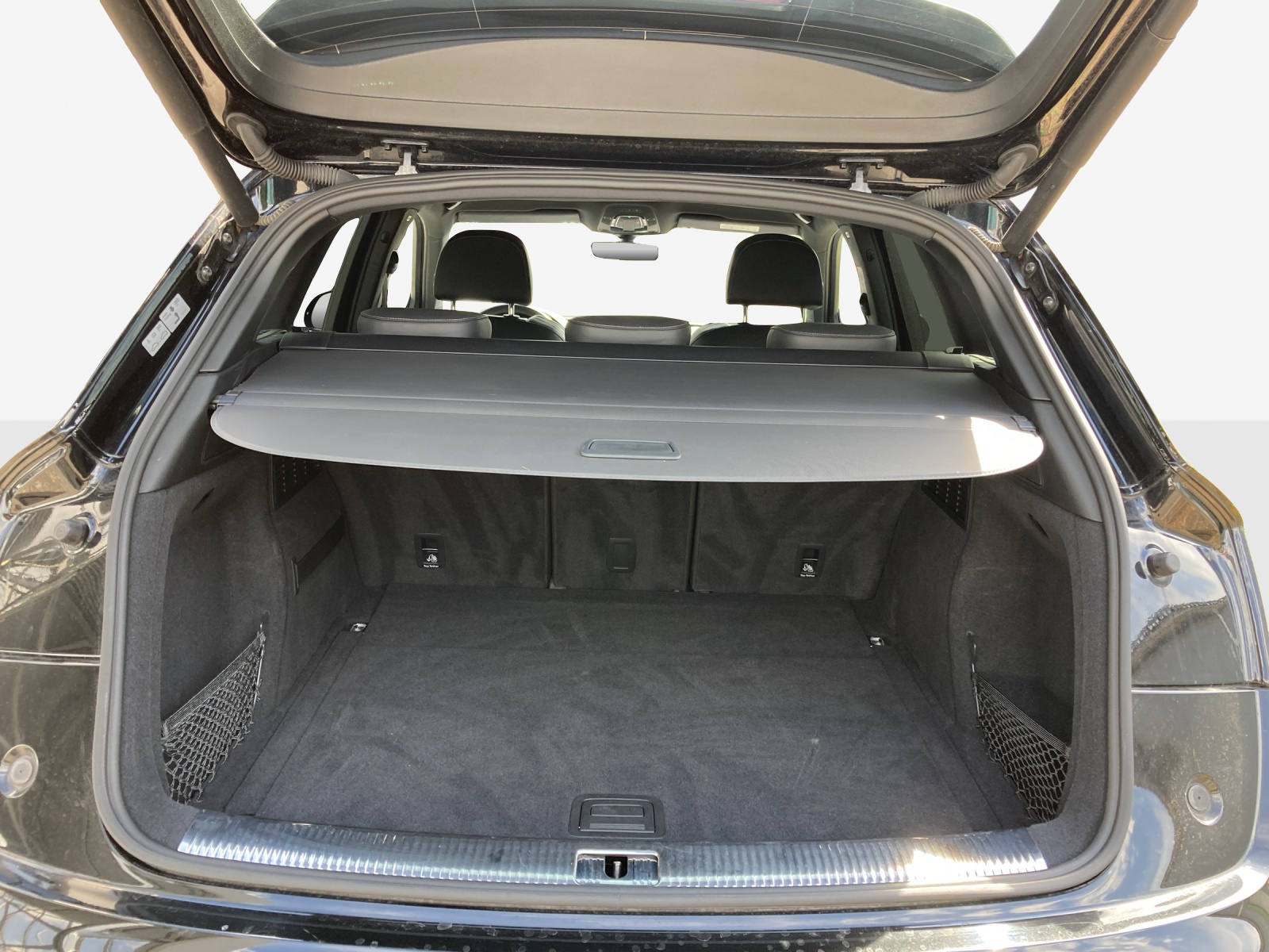 AUDI Q5 45 TFSI quattro S-tronic-image-12