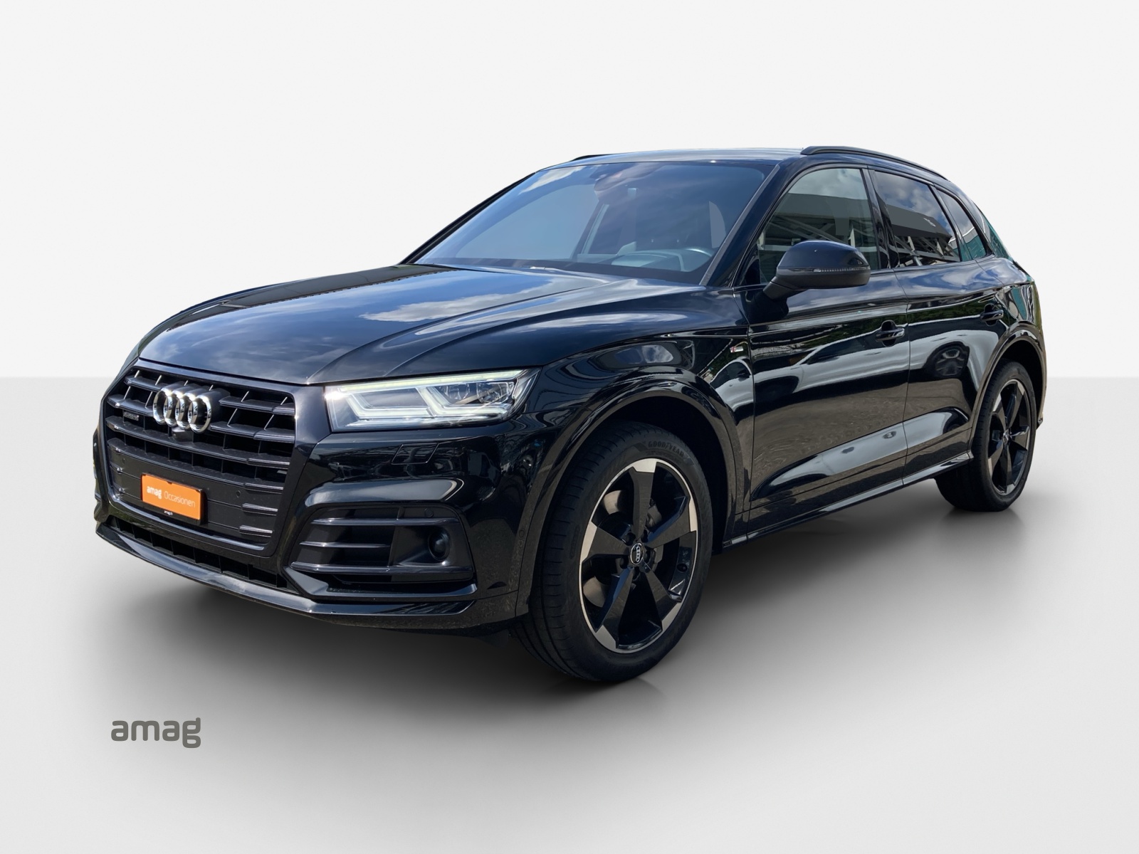 AUDI Q5 45 TFSI quattro S-tronic-image-0