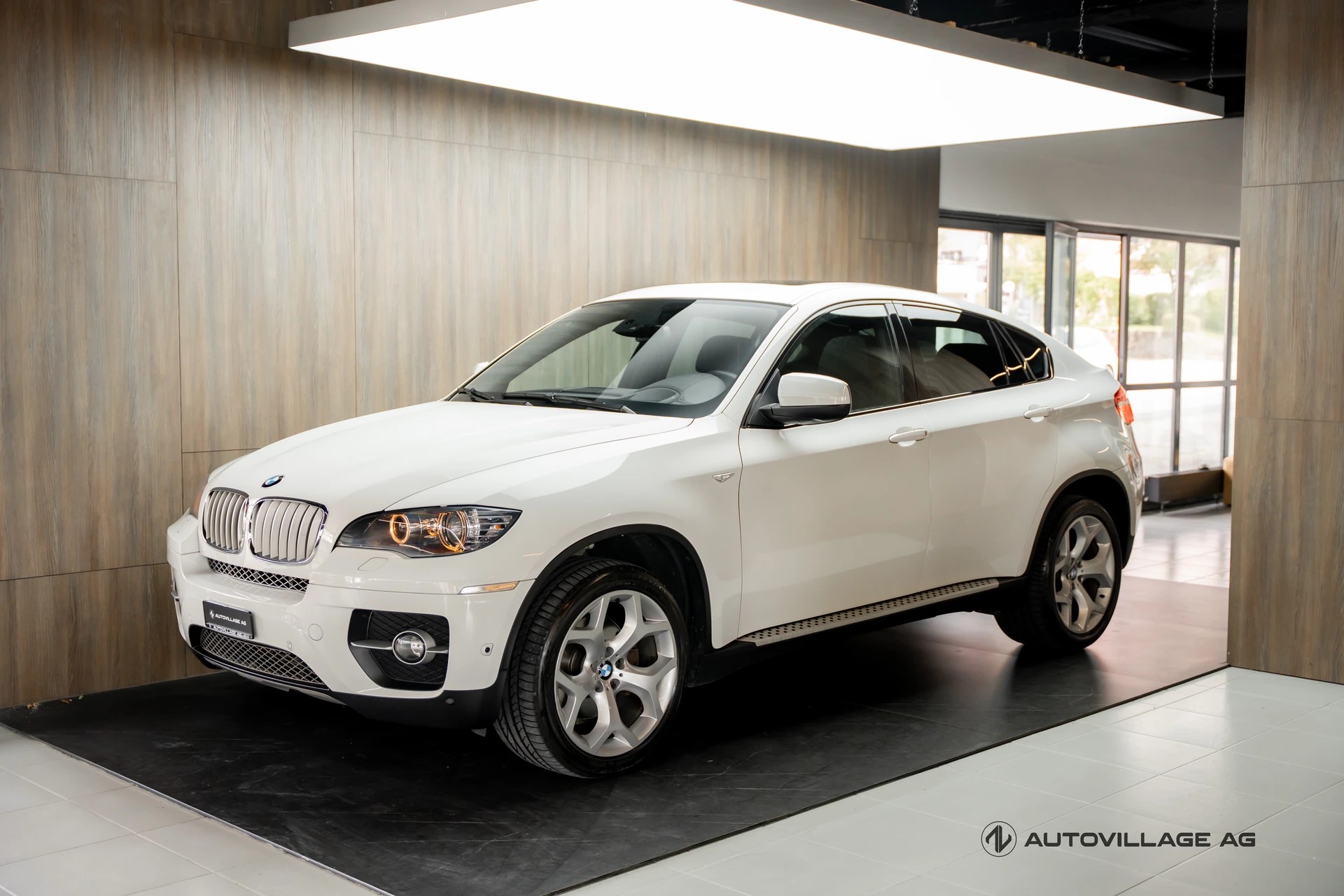 BMW X6 xDrive 40d Steptronic-image-0