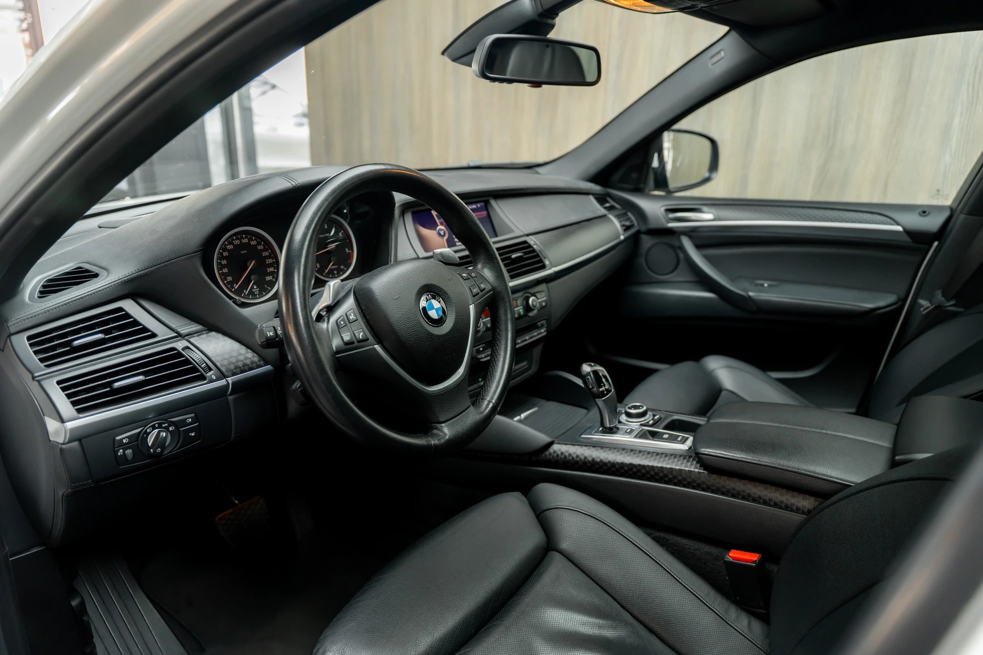 BMW X6 xDrive 40d Steptronic-image-3