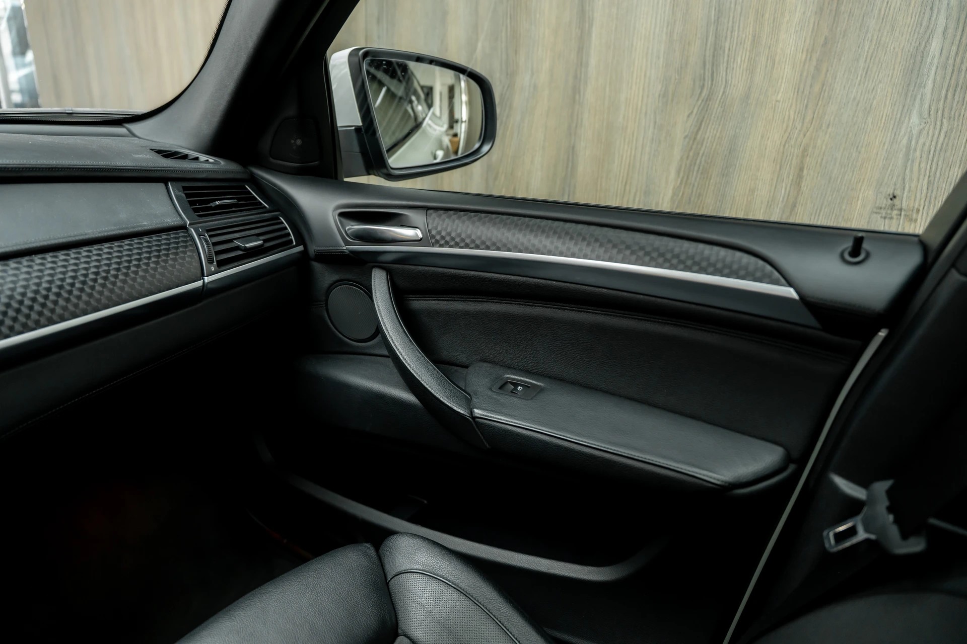 BMW X6 xDrive 40d Steptronic-image-15
