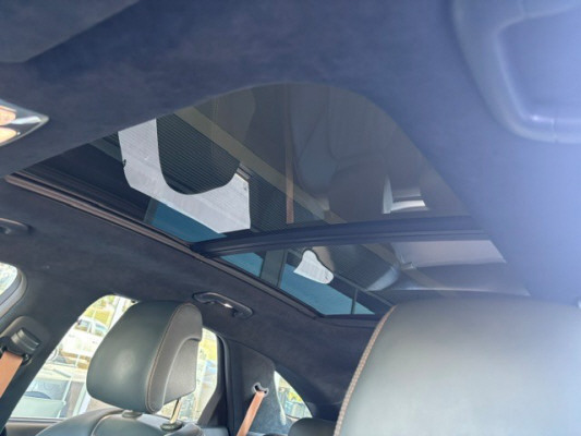 GENESIS GV70 2.2 CRDI Luxury AT8-image-13