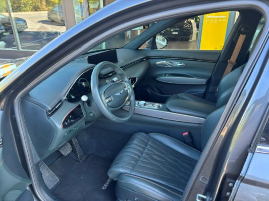 GENESIS GV70 2.2 CRDI Luxury AT8-image-8