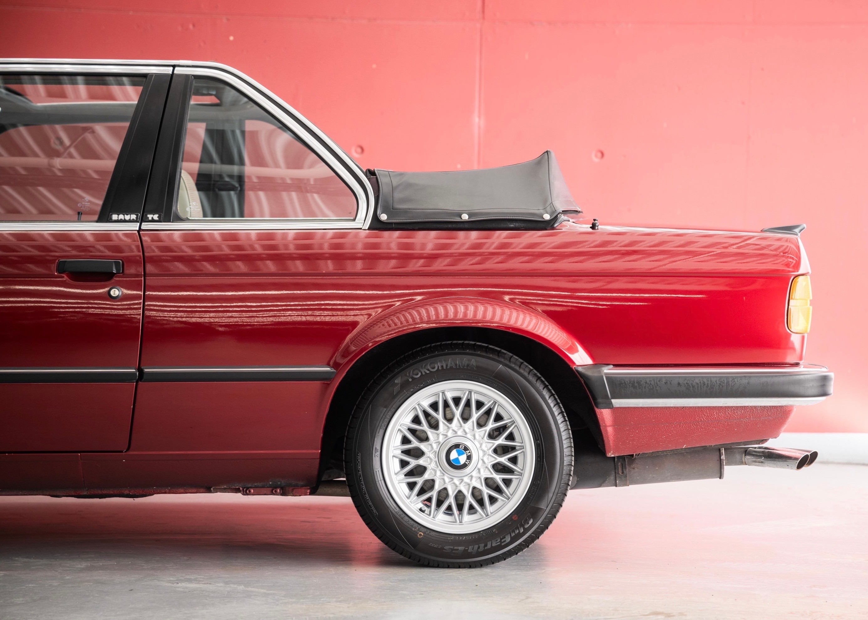 Image BMW 323 323i E30 Baur TC (2nd hand Swiss car, 100% original, fully documented, never restored)