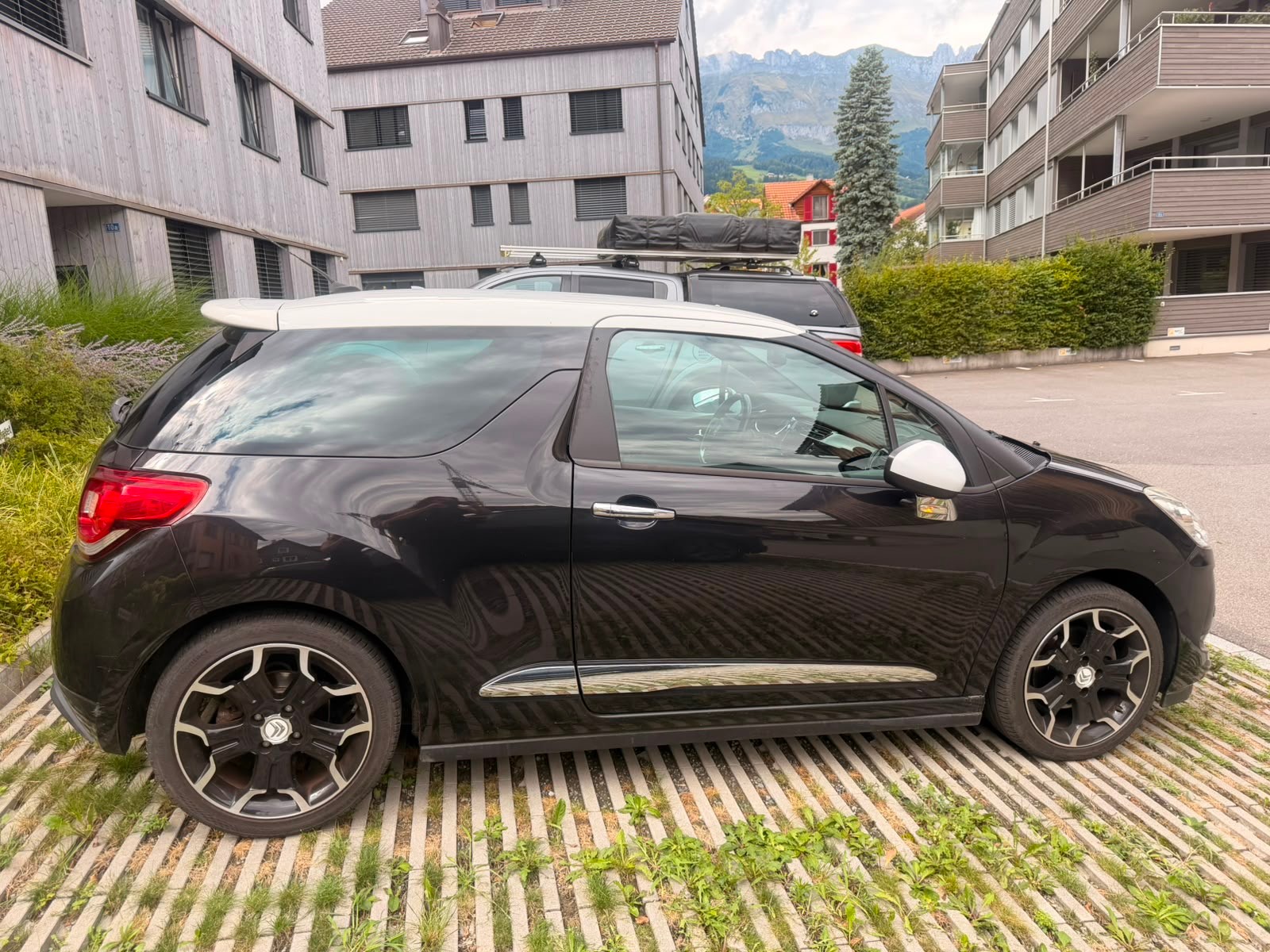 CITROEN DS3 1.6 i 16V T-image-2