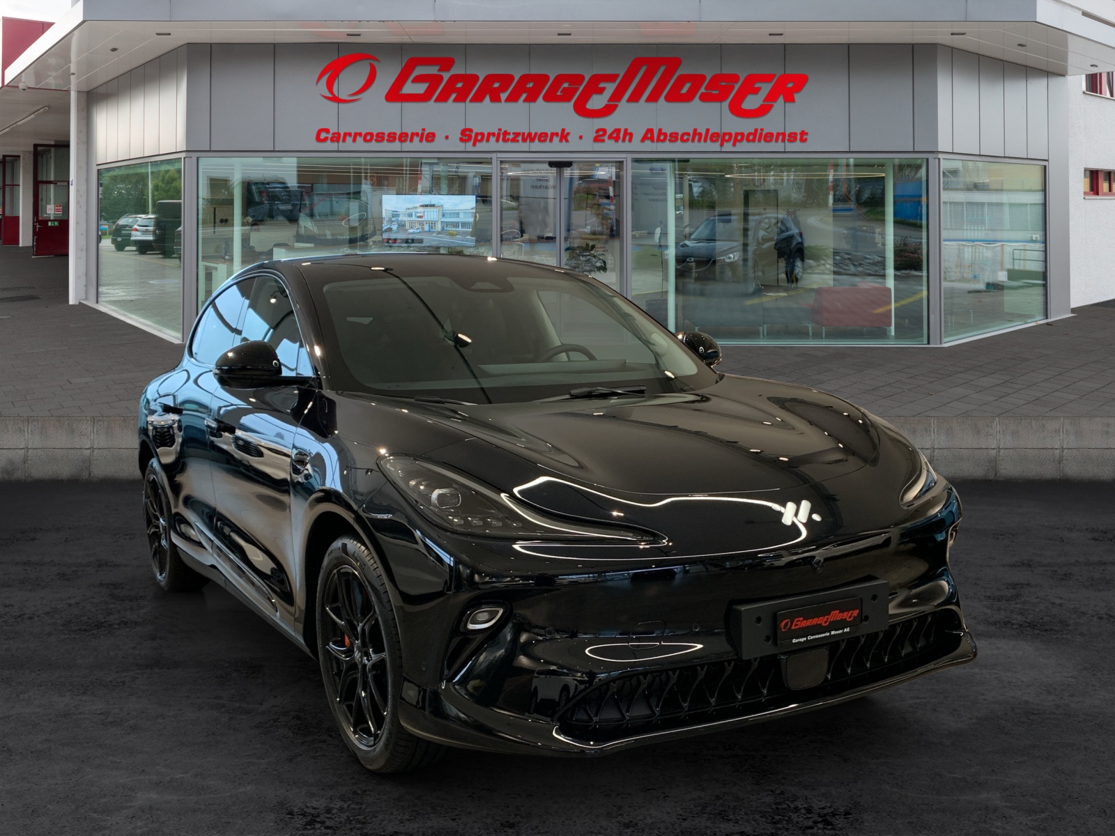 MG IM6 100 kWh Performance 4WD-image-2