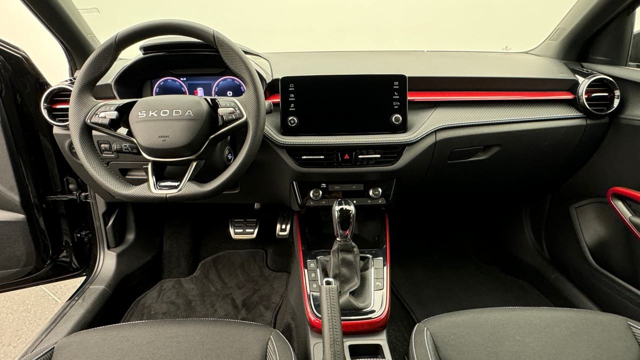SKODA Fabia 1.5 TSI Monte Carlo DSG-image-5