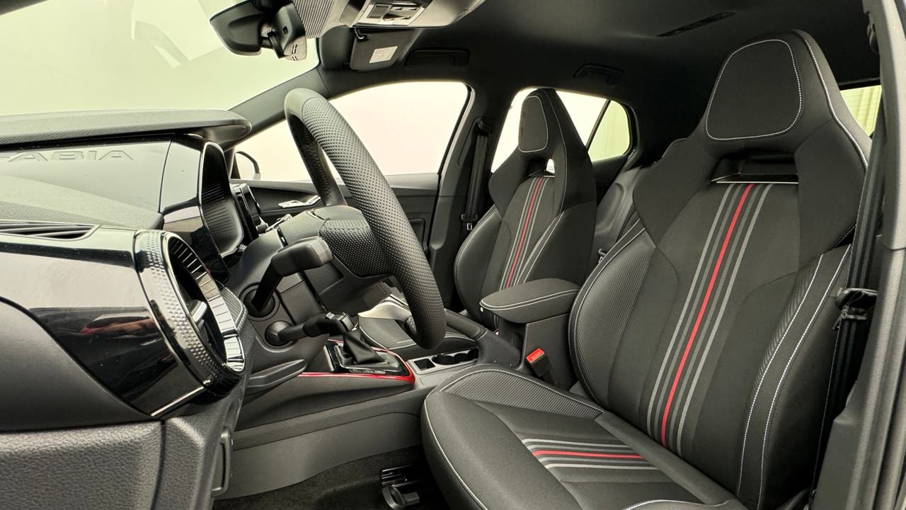 SKODA Fabia 1.5 TSI Monte Carlo DSG-image-4