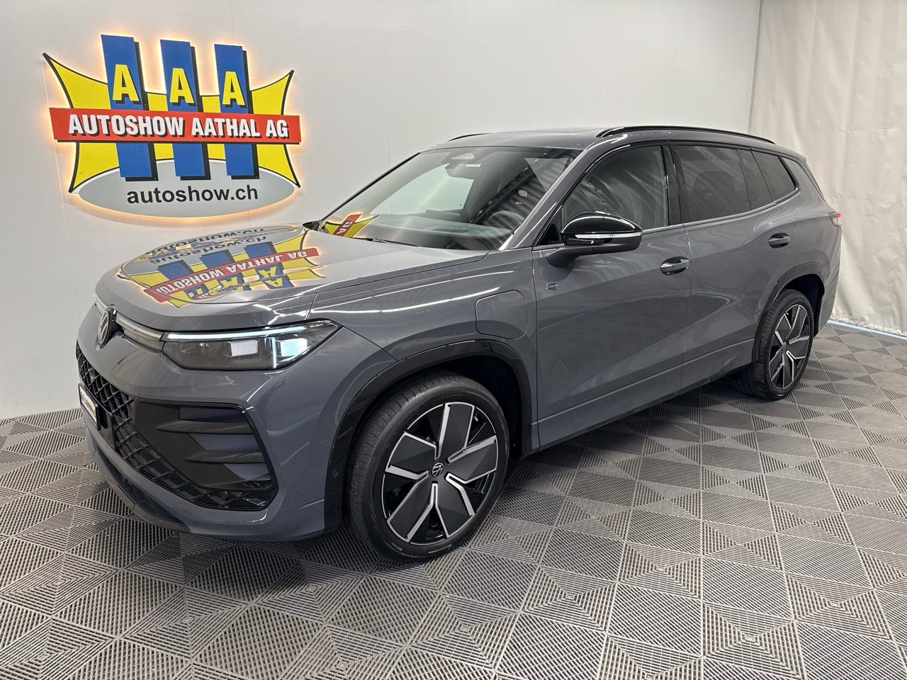 VW Tayron 1.5 TSI PHEV R-Line Black Style Limited Editon 272PS