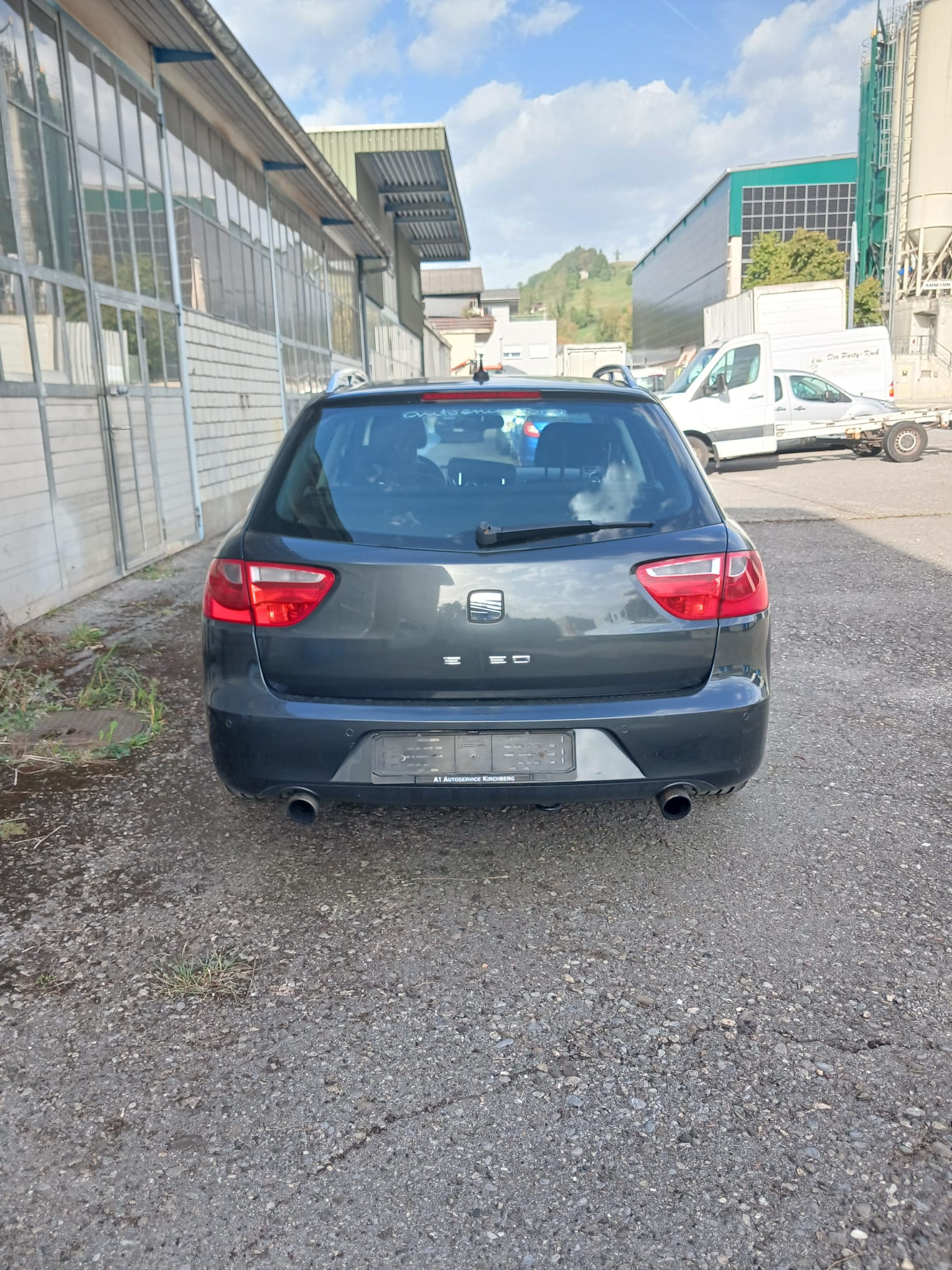 SEAT Exeo ST 2.0 TSI Style multitronic-image-3