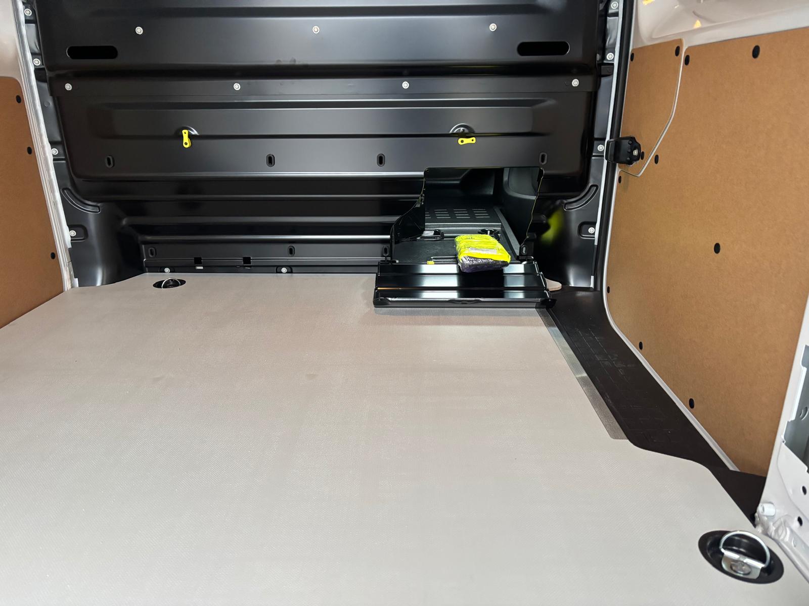 FIAT E-Scudo 75 kWh L2 Easy Pro-image-4