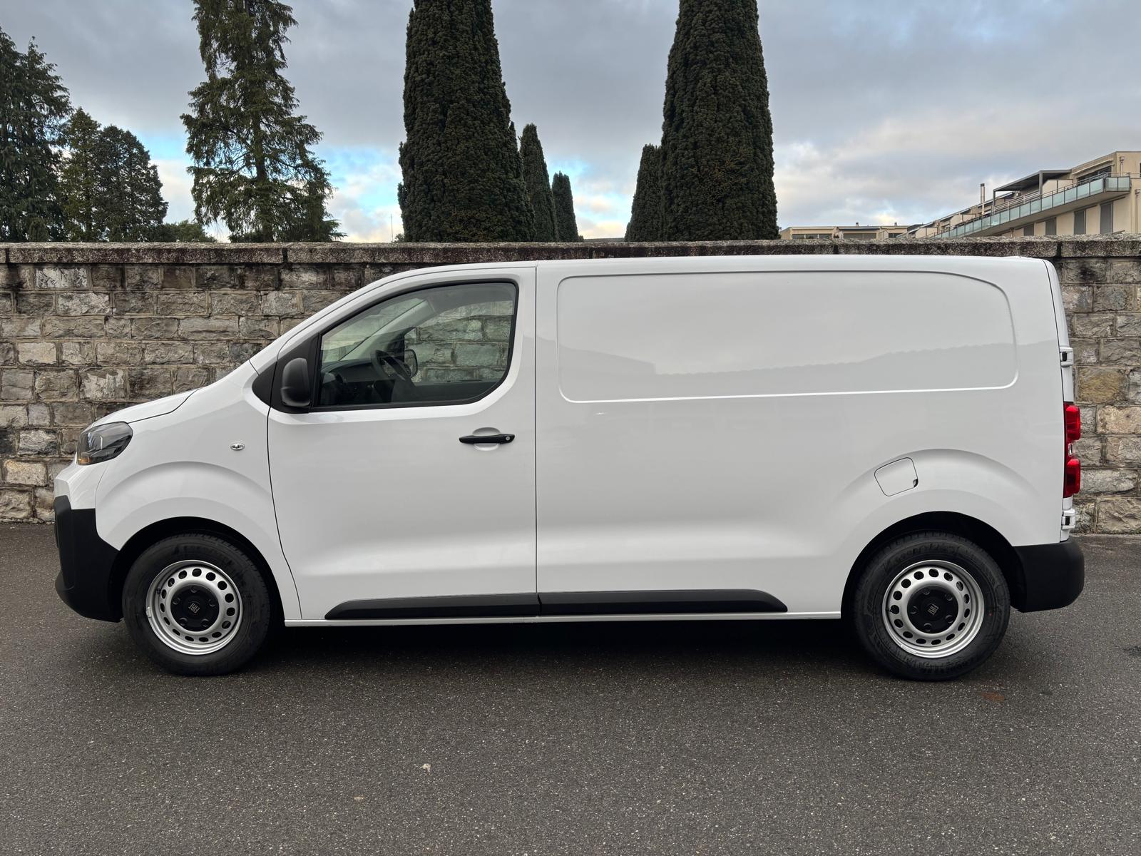 FIAT E-Scudo 75 kWh L2 Easy Pro-image-0