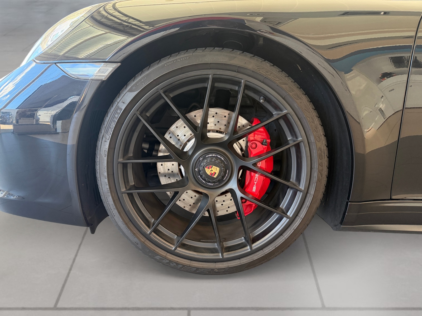 PORSCHE Carrera GTS-image-7
