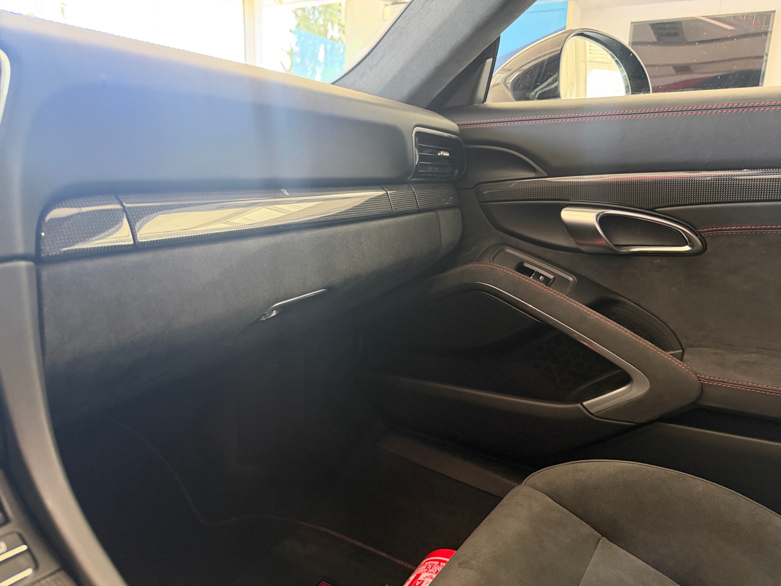 PORSCHE Carrera GTS-image-16