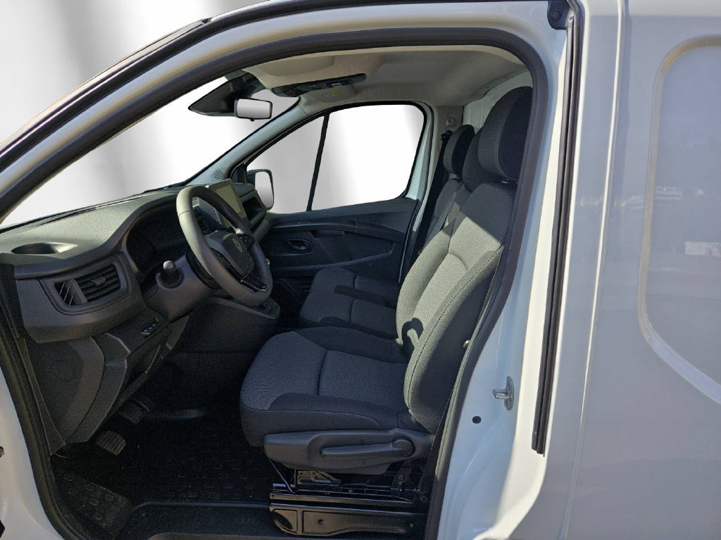 RENAULT Trafic Kaw. 3.0 t L1 H1 2.0 dCi Blue 130 Advance-image-3