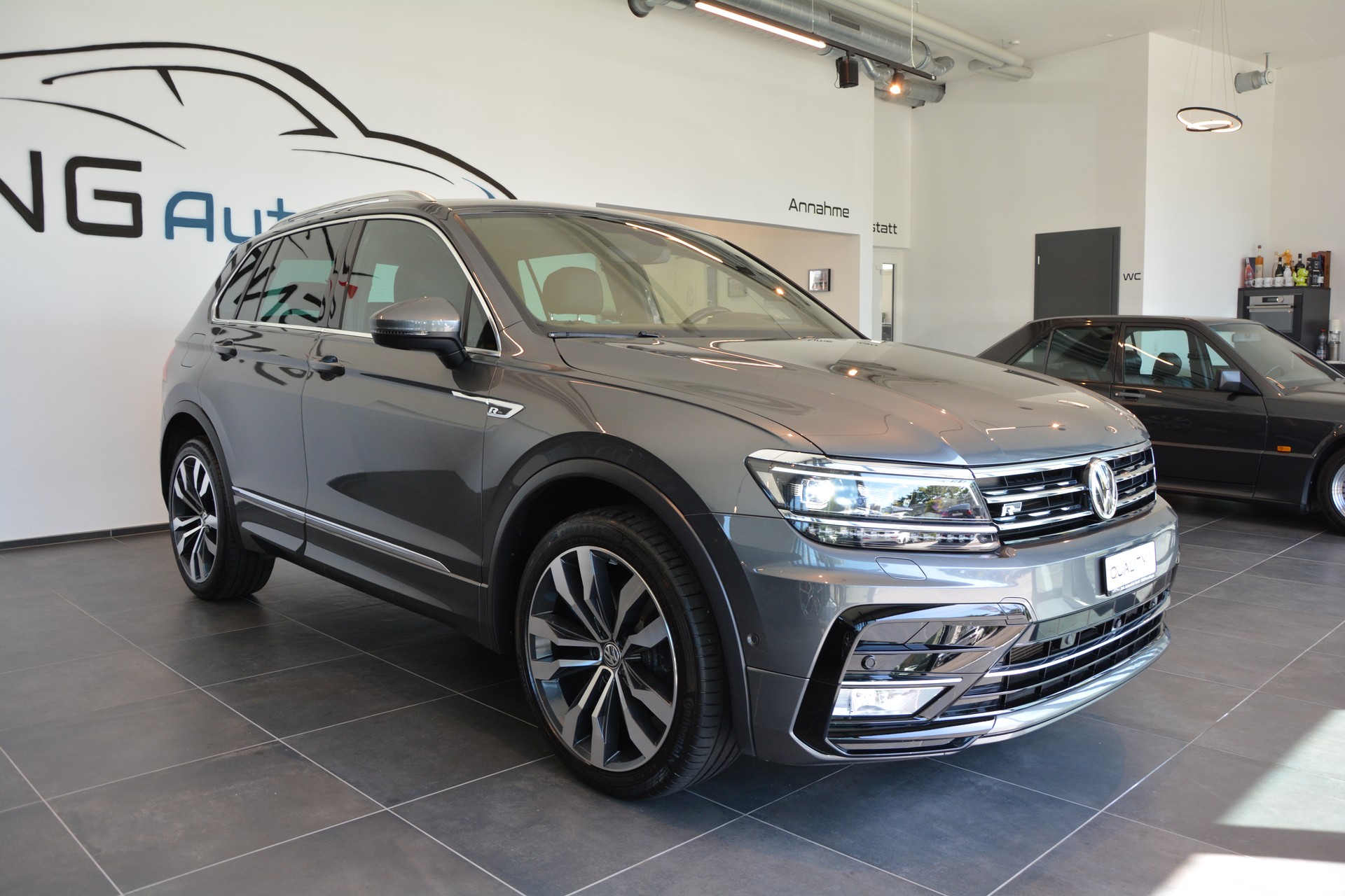 VW Tiguan 2.0TSI Highline 4Motion DSG R-Line-image-7