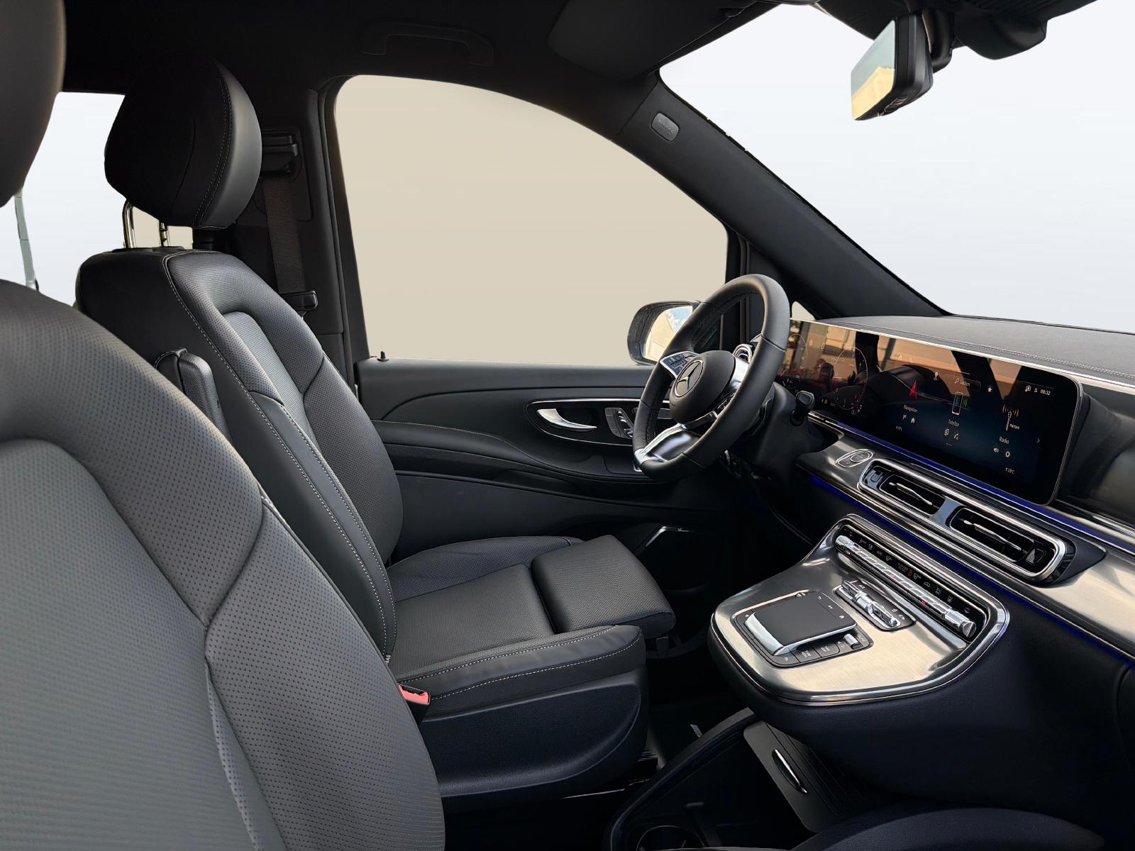MERCEDES-BENZ V 300 d Swiss Ed. lang 4matic Van-image-9