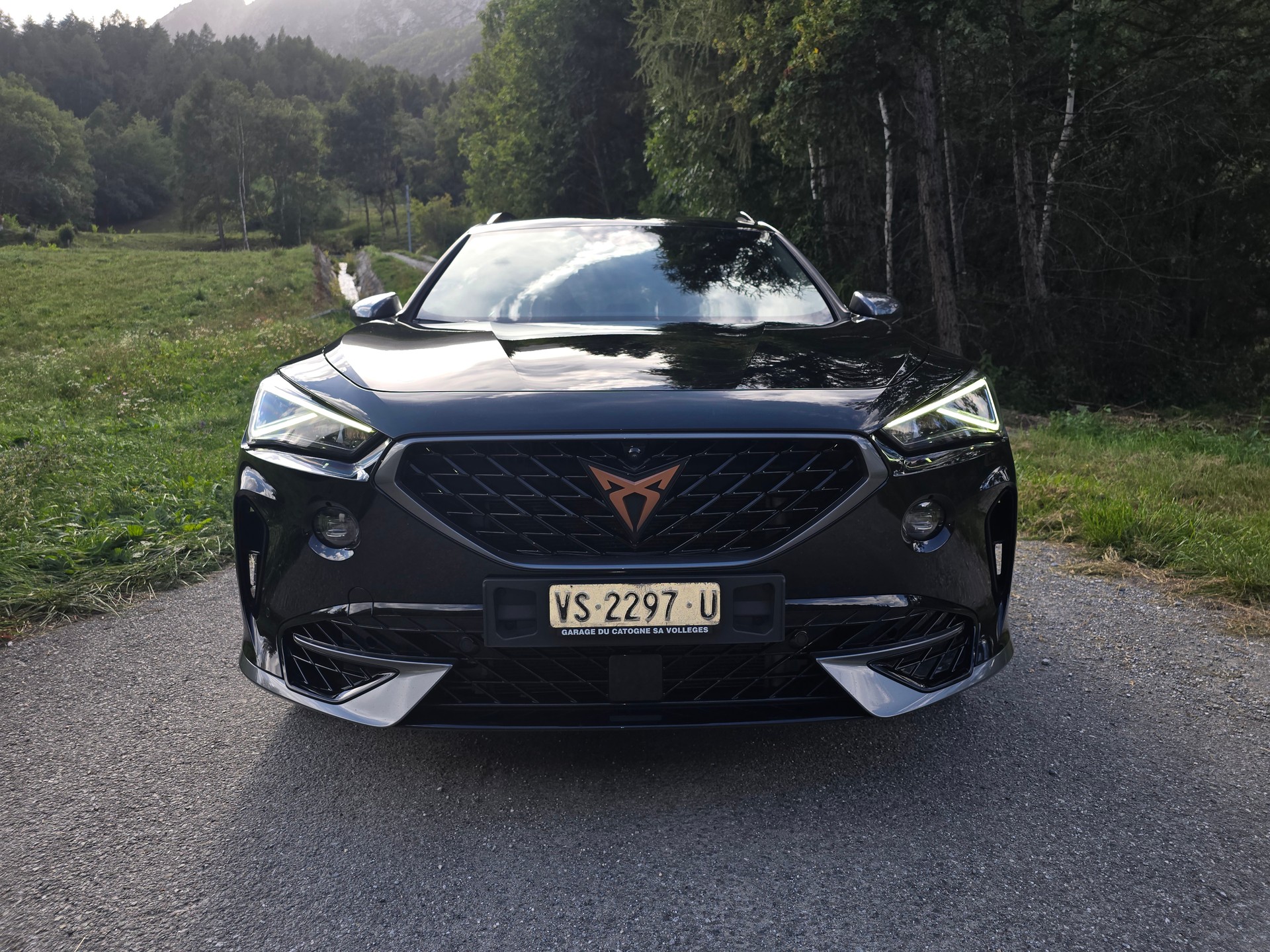 CUPRA Formentor 2.0TSI VZ 4Drive DSG-image-1