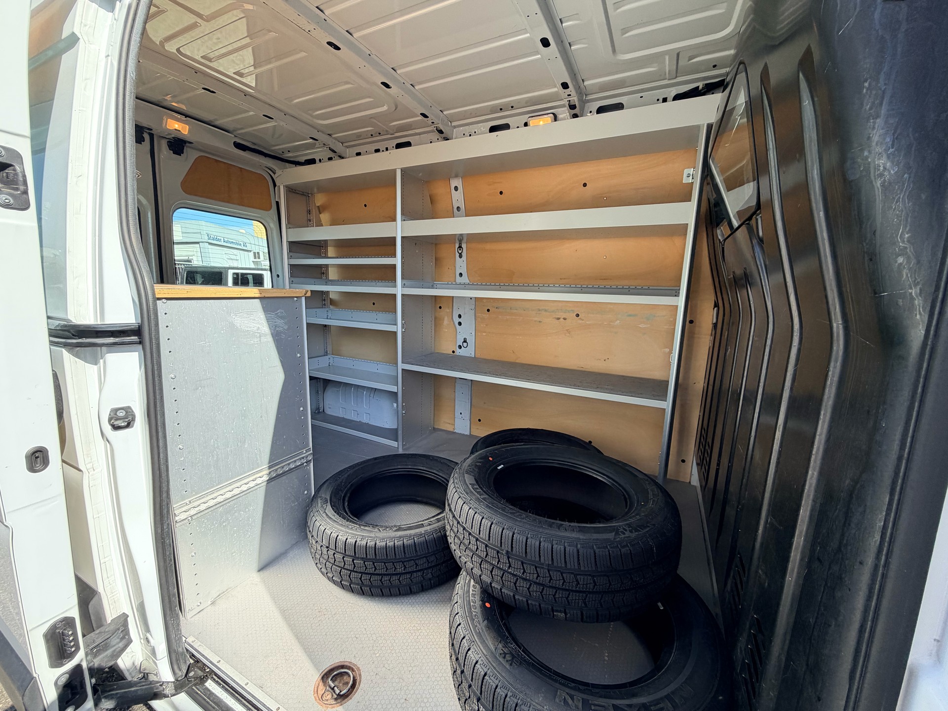 RENAULT Master T35 ENERGY 2.3dCi 145 L2H2-image-11