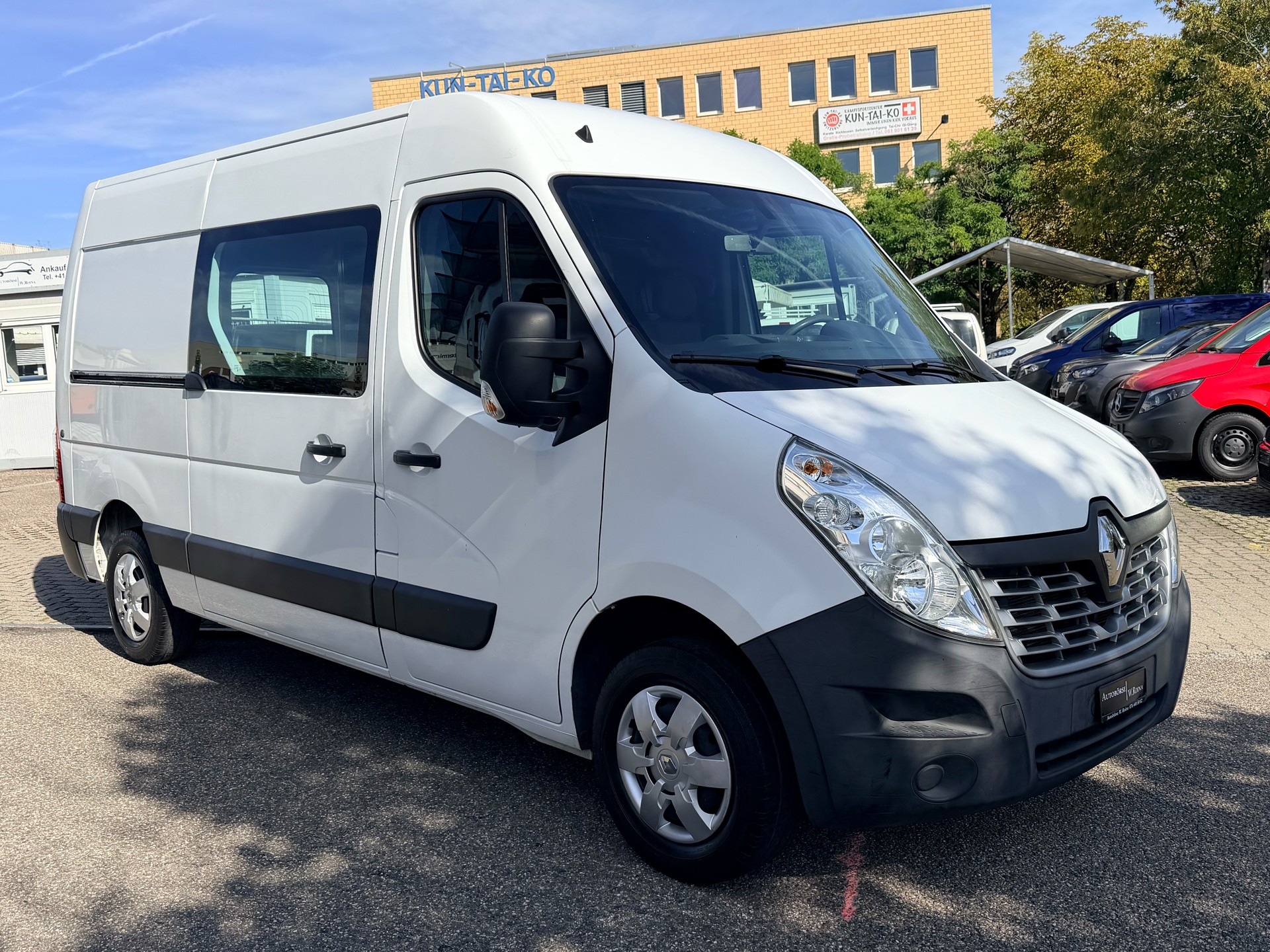 RENAULT Master T35 ENERGY 2.3dCi 145 L2H2-image-0