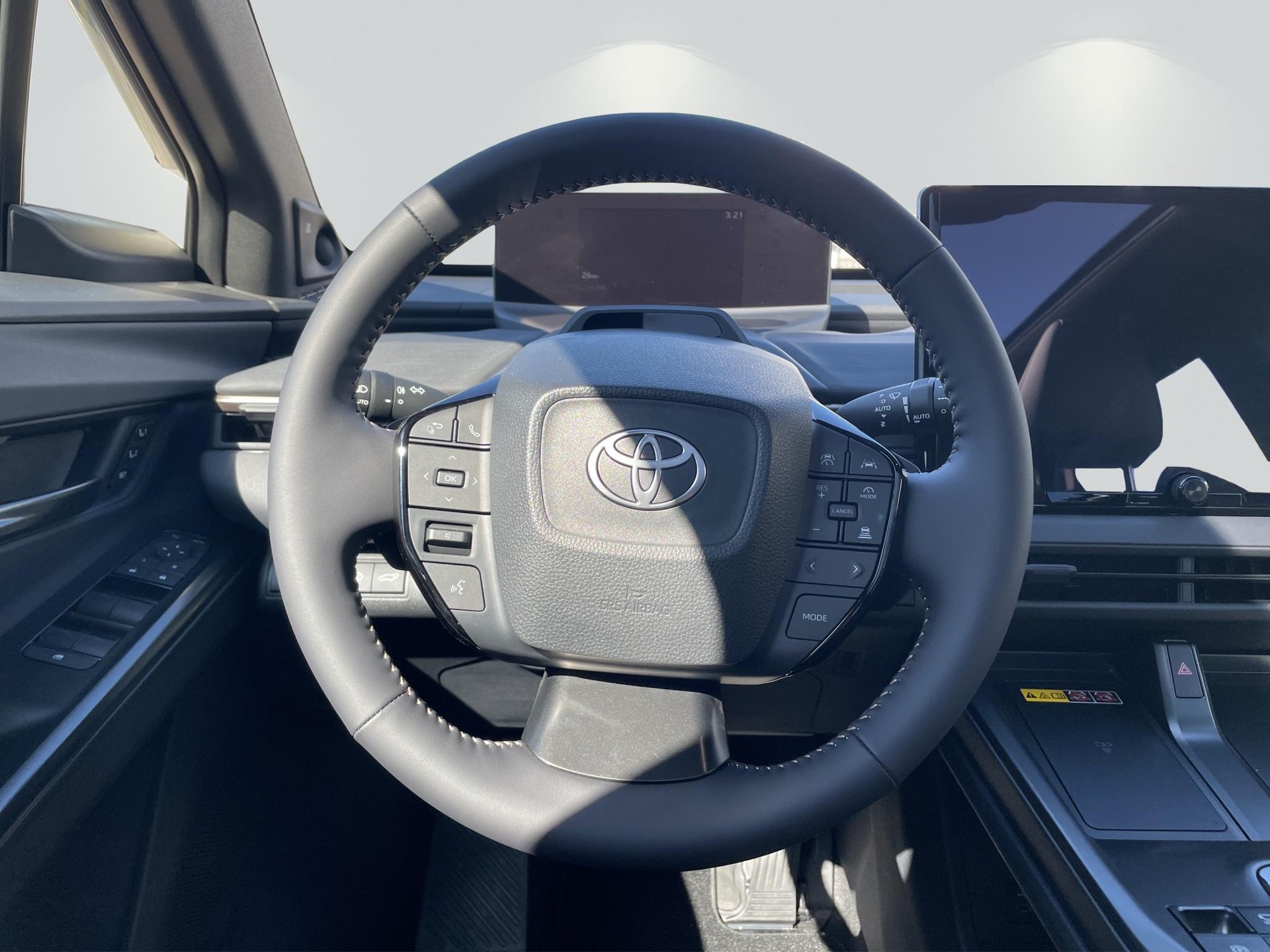TOYOTA bZ4X Touring Premium AWD-image-10