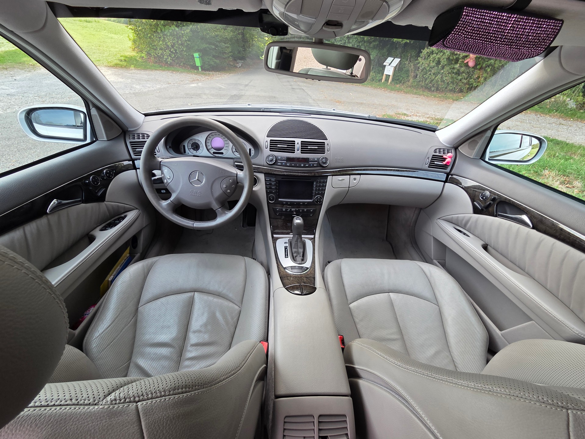 MERCEDES-BENZ E 500 Avantgarde 4Matic Automatic-image-7