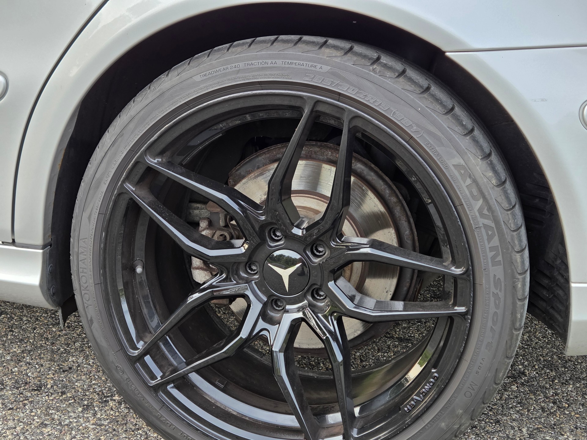 MERCEDES-BENZ E 500 Avantgarde 4Matic Automatic-image-6