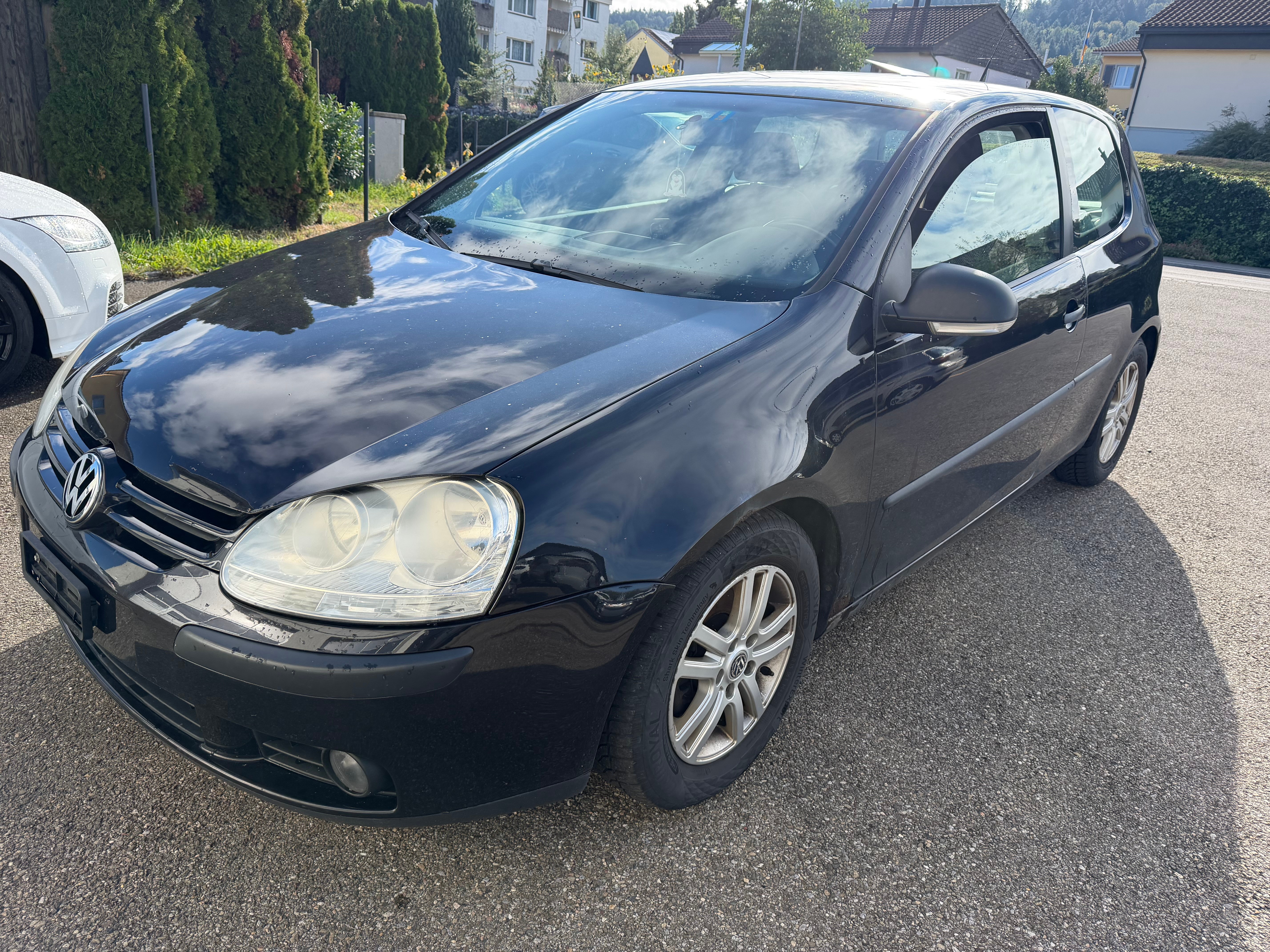 VW Golf 1.4 TSI Leader — slika 1